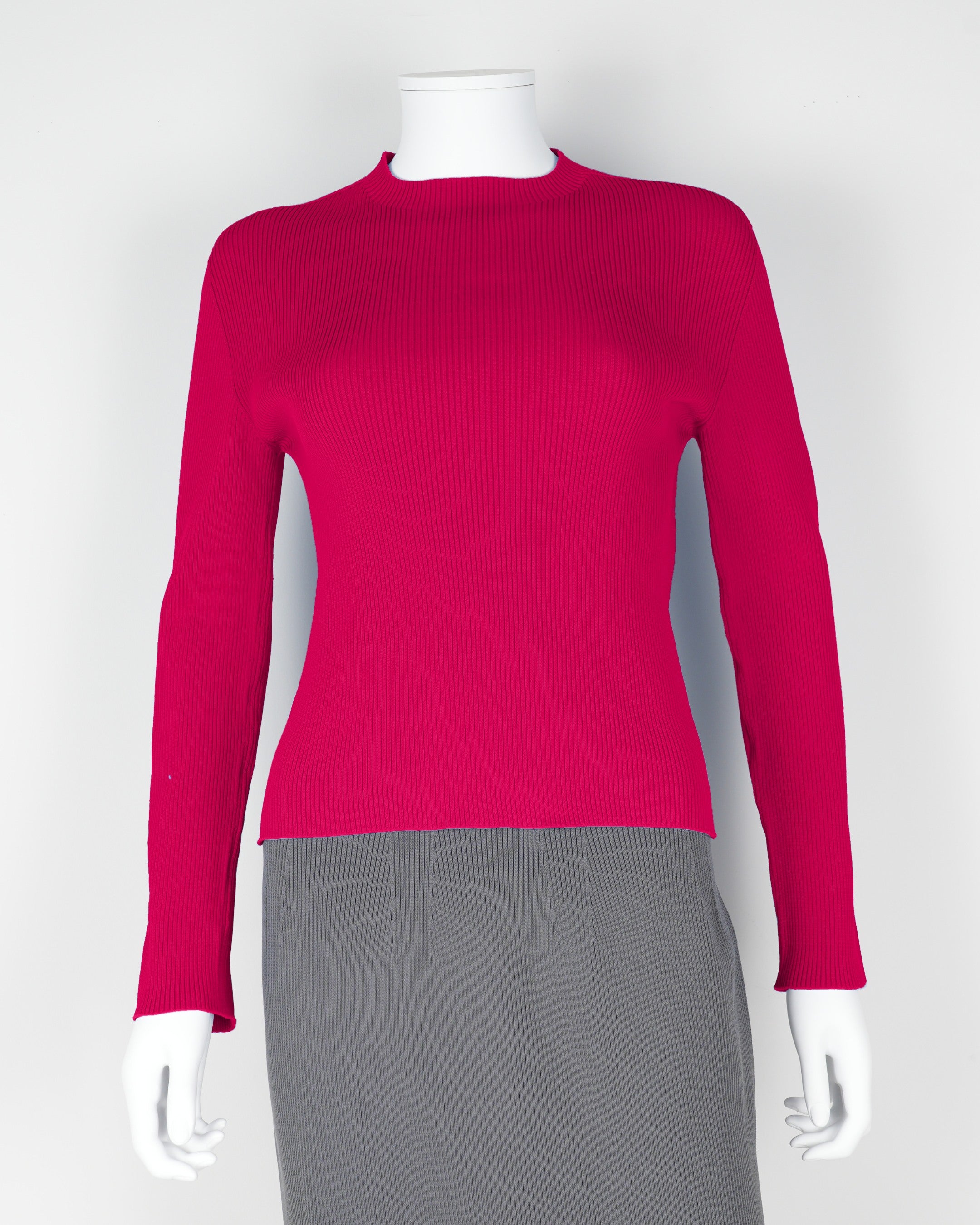 Long-sleeved pullover