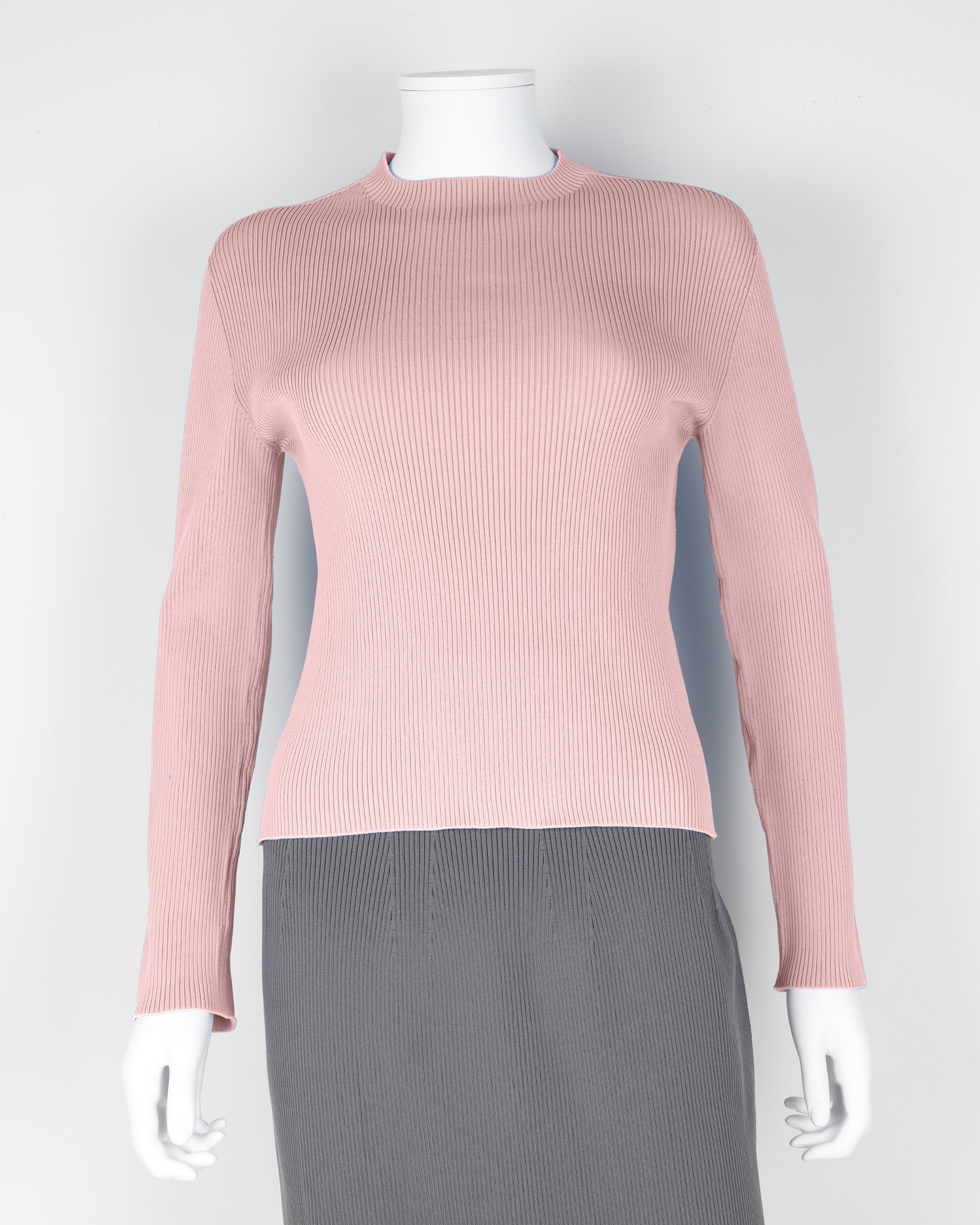 Long-sleeved pullover