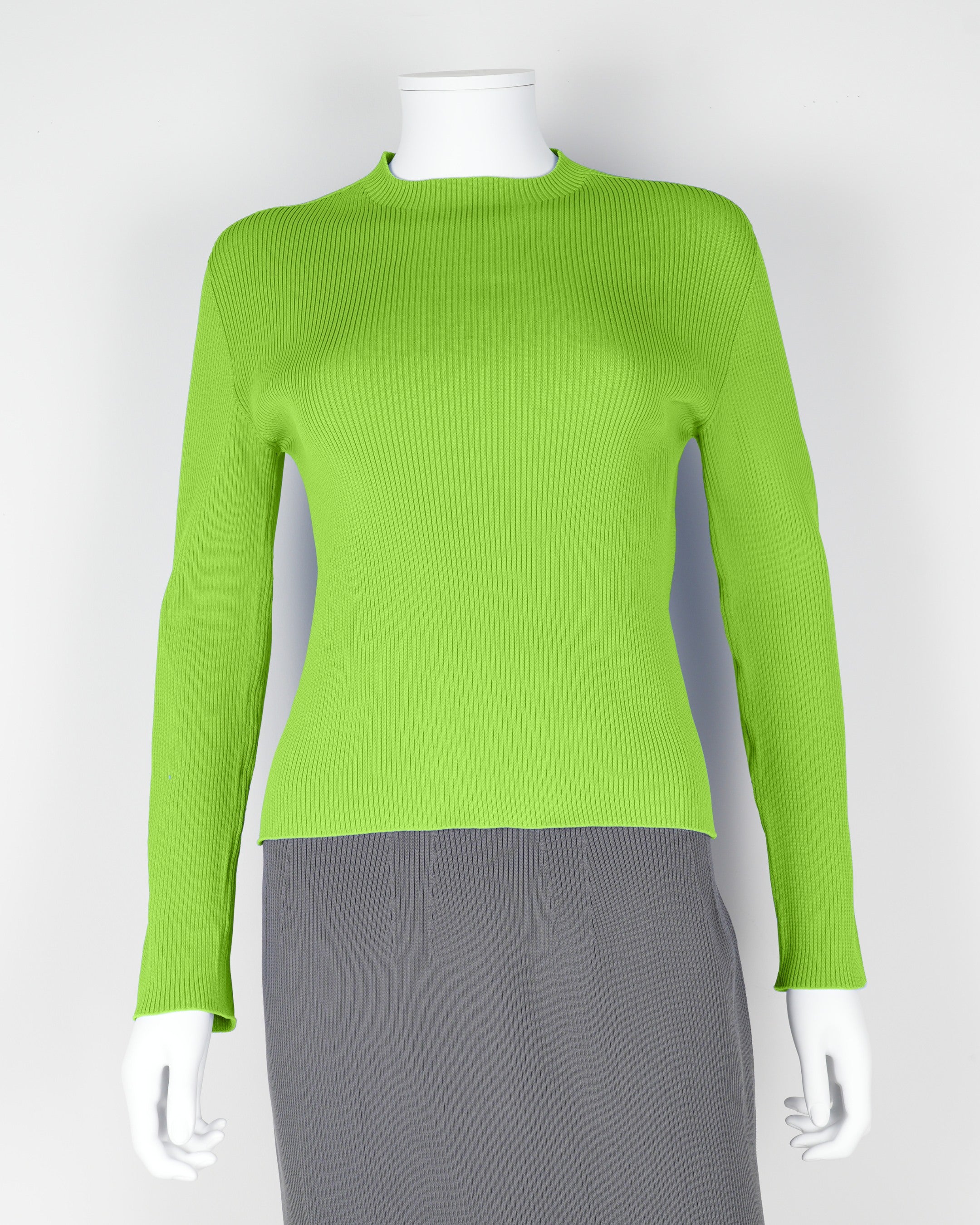 Long-sleeved pullover
