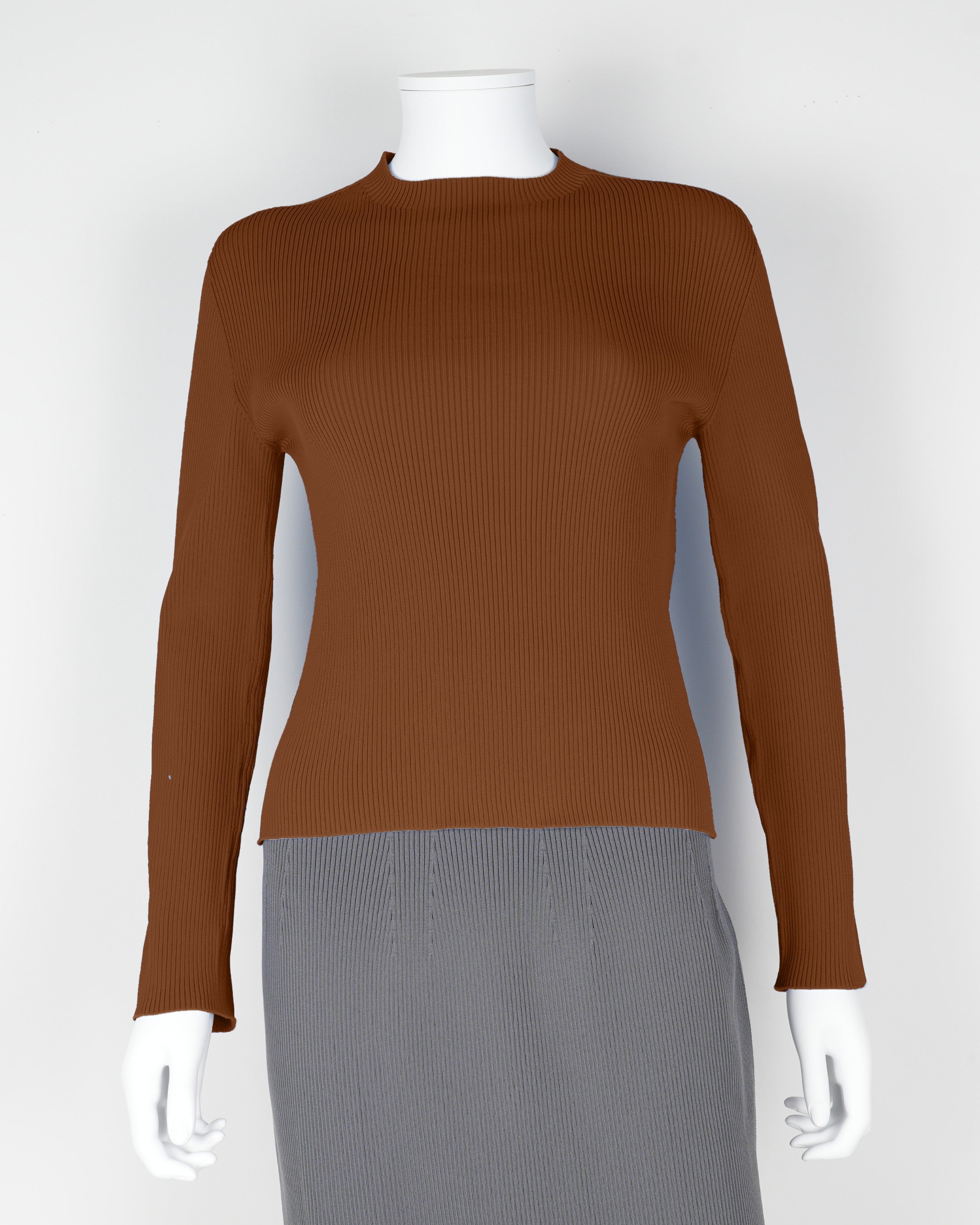 Long-sleeved pullover