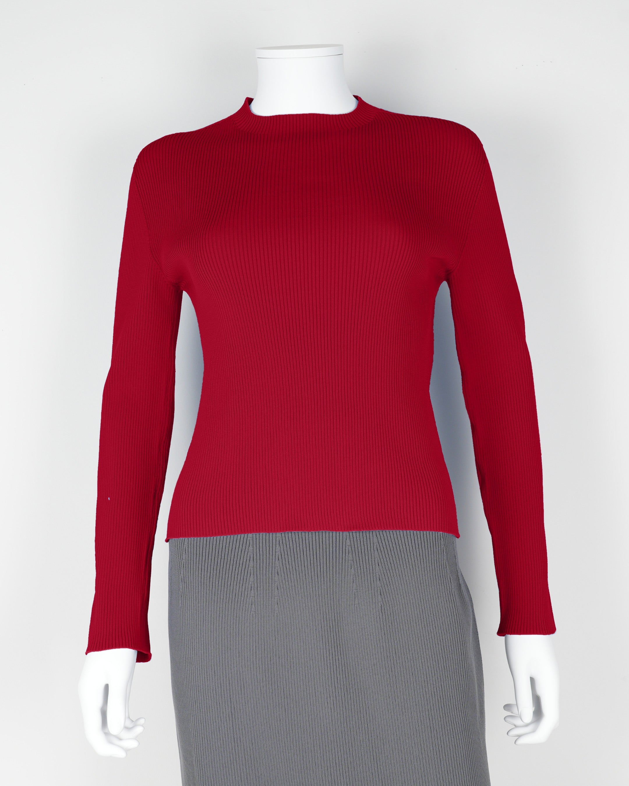 Long-sleeved pullover