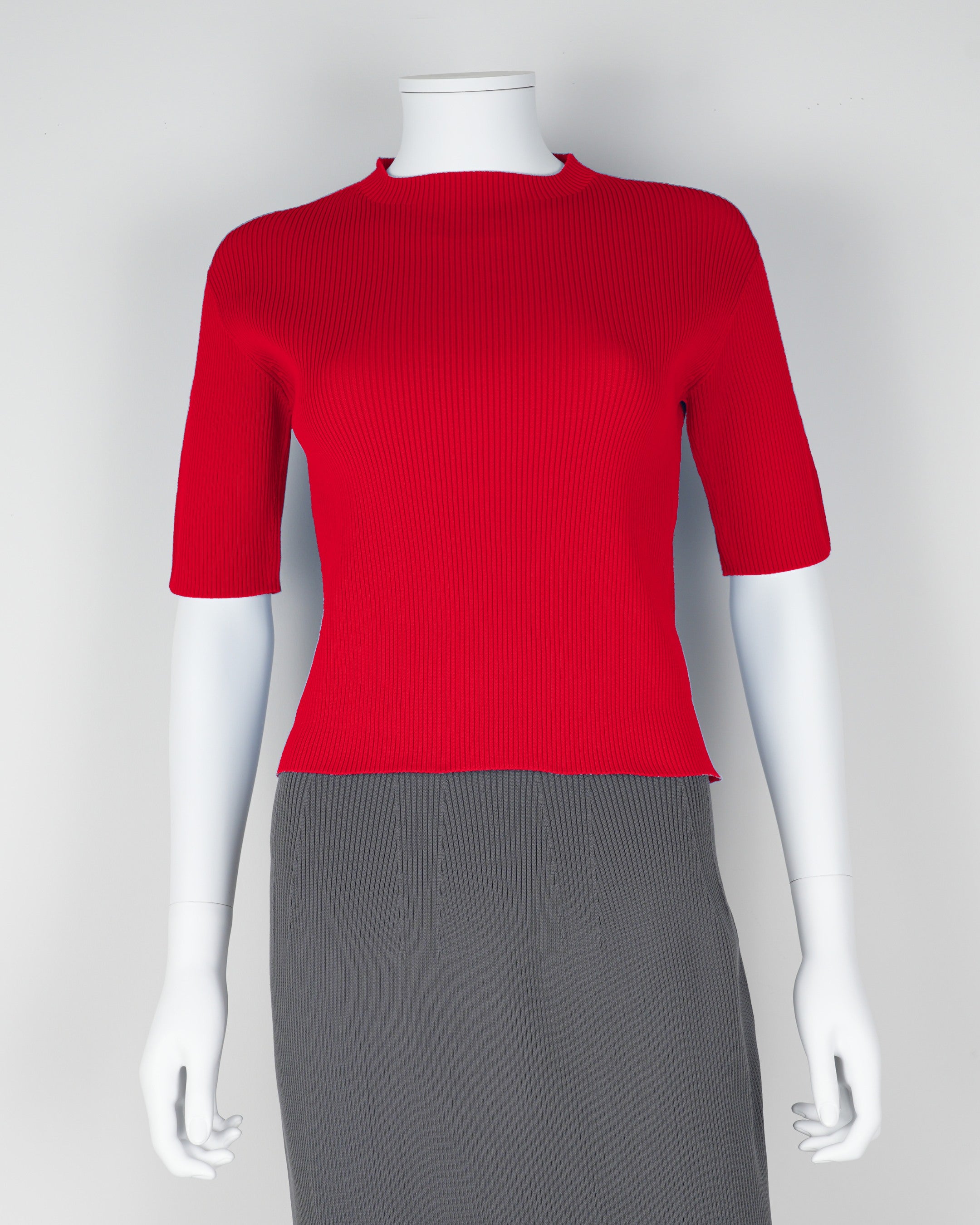 Short-sleeved pullover