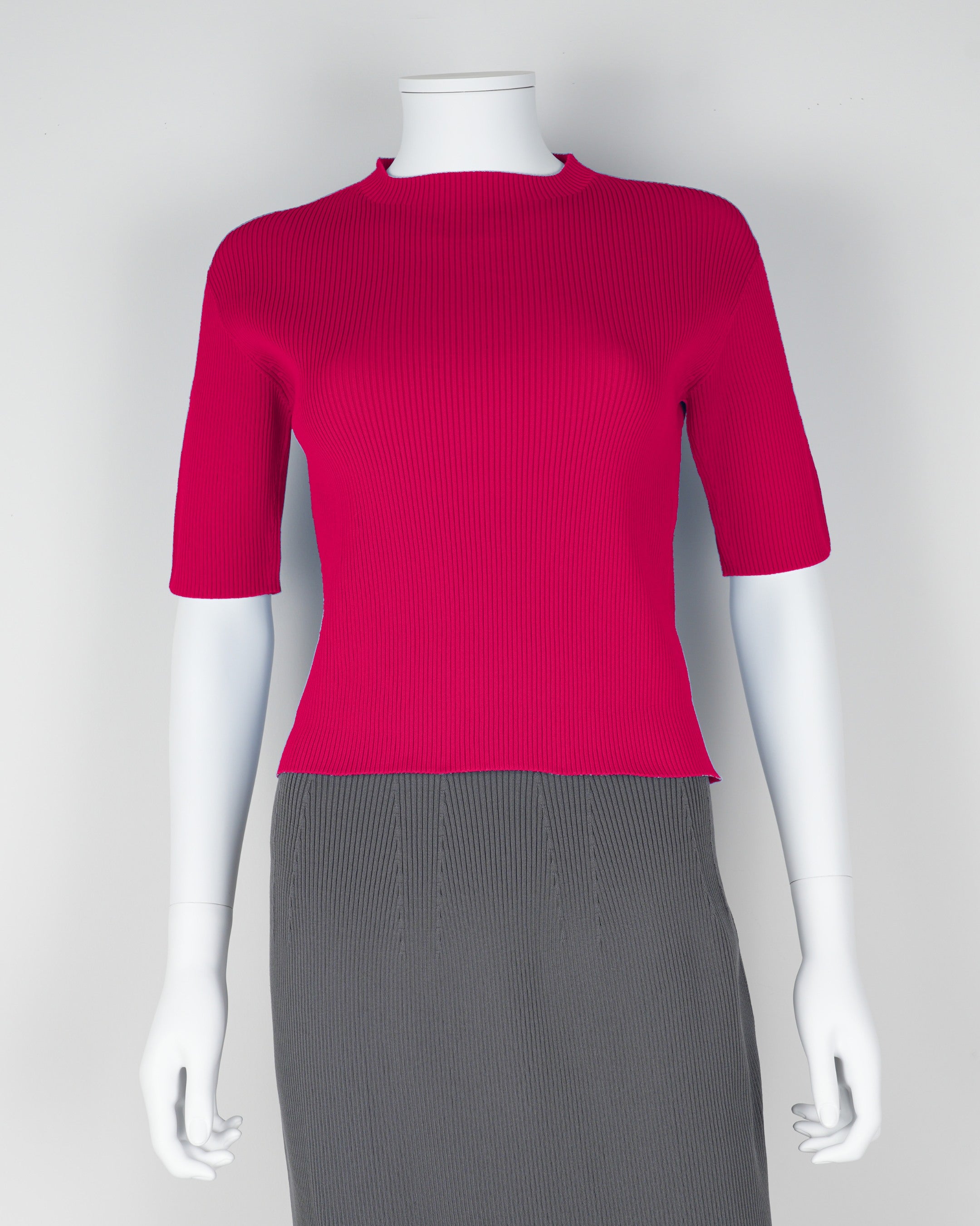 Short-sleeved pullover
