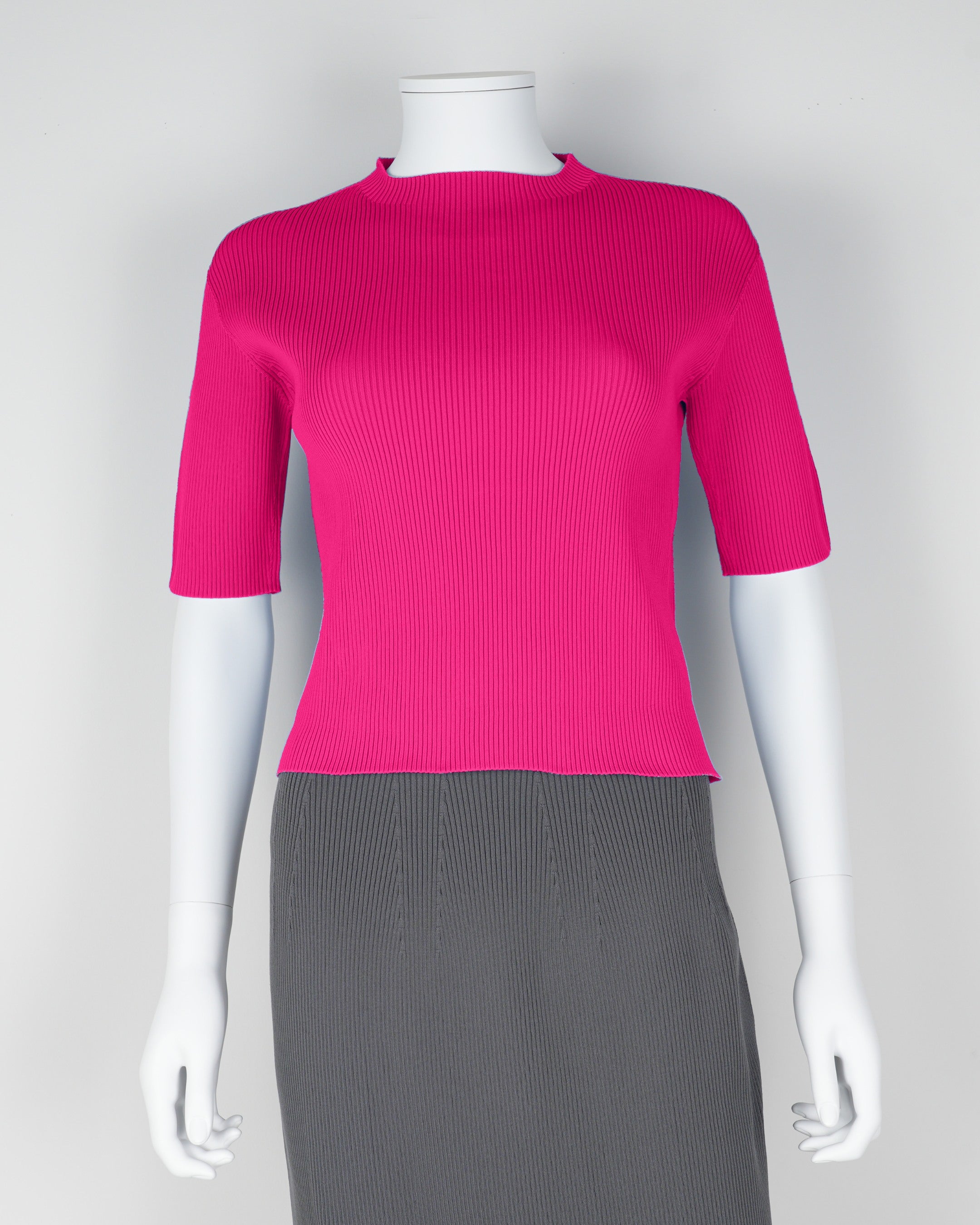 Short-sleeved pullover