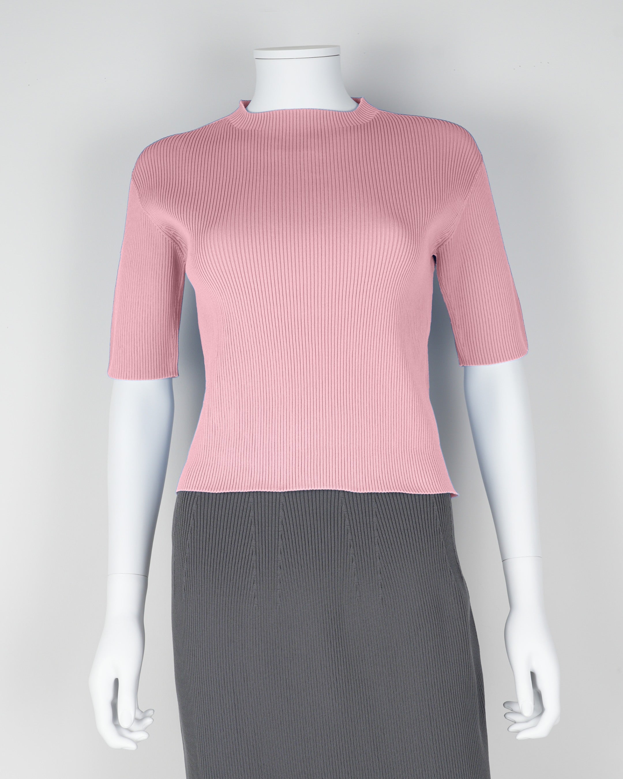 Short-sleeved pullover