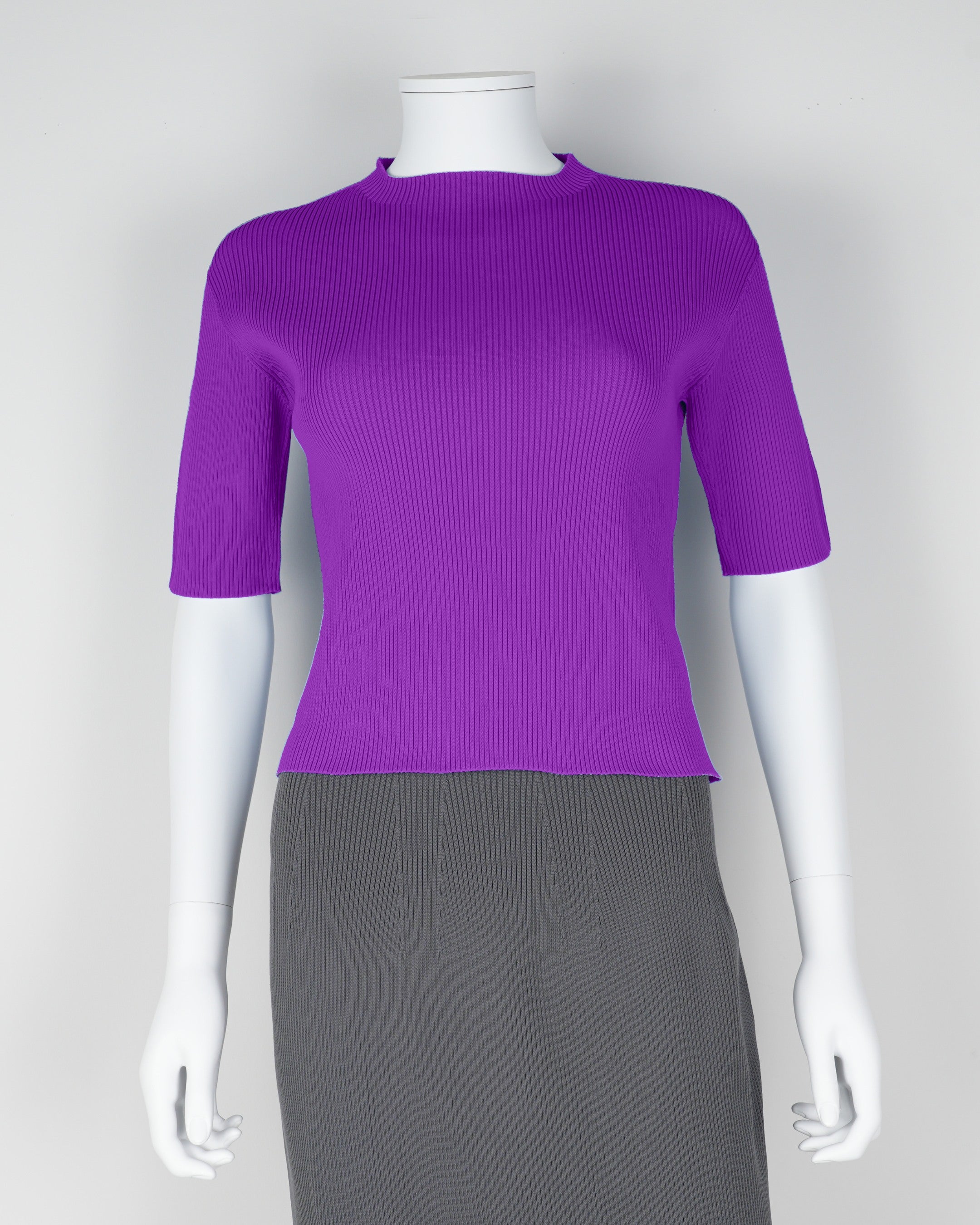 Short-sleeved pullover
