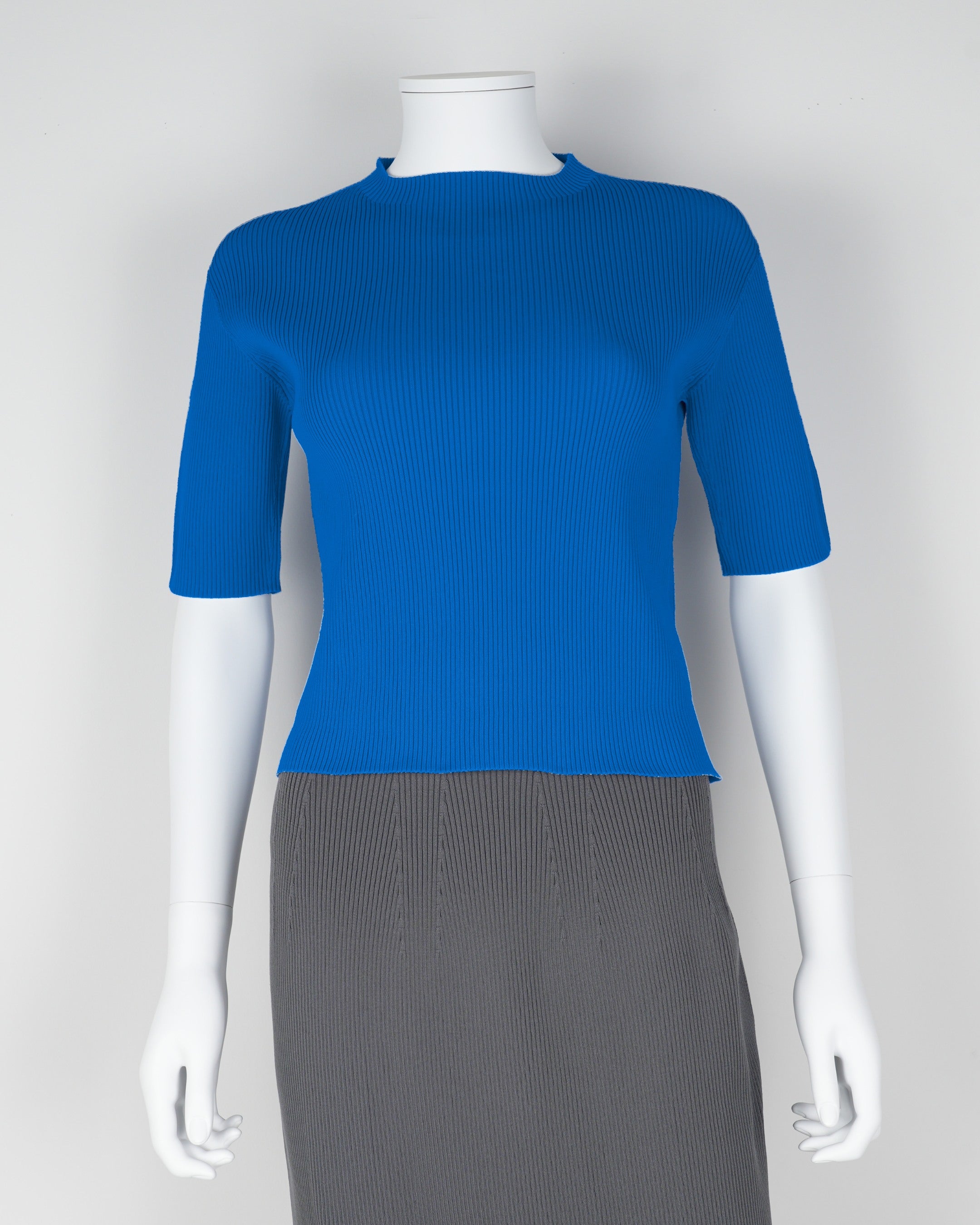 Short-sleeved pullover