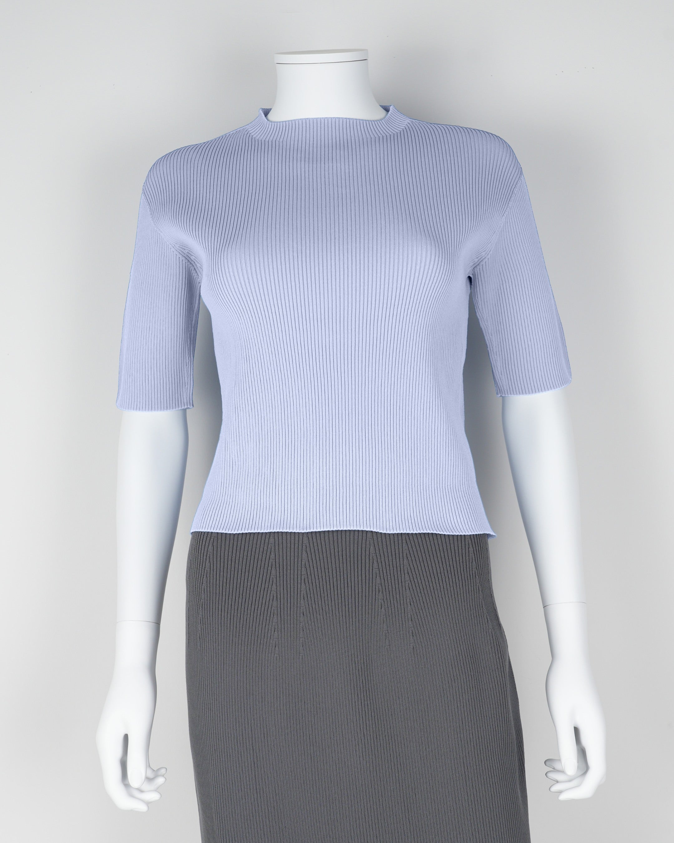 Short-sleeved pullover