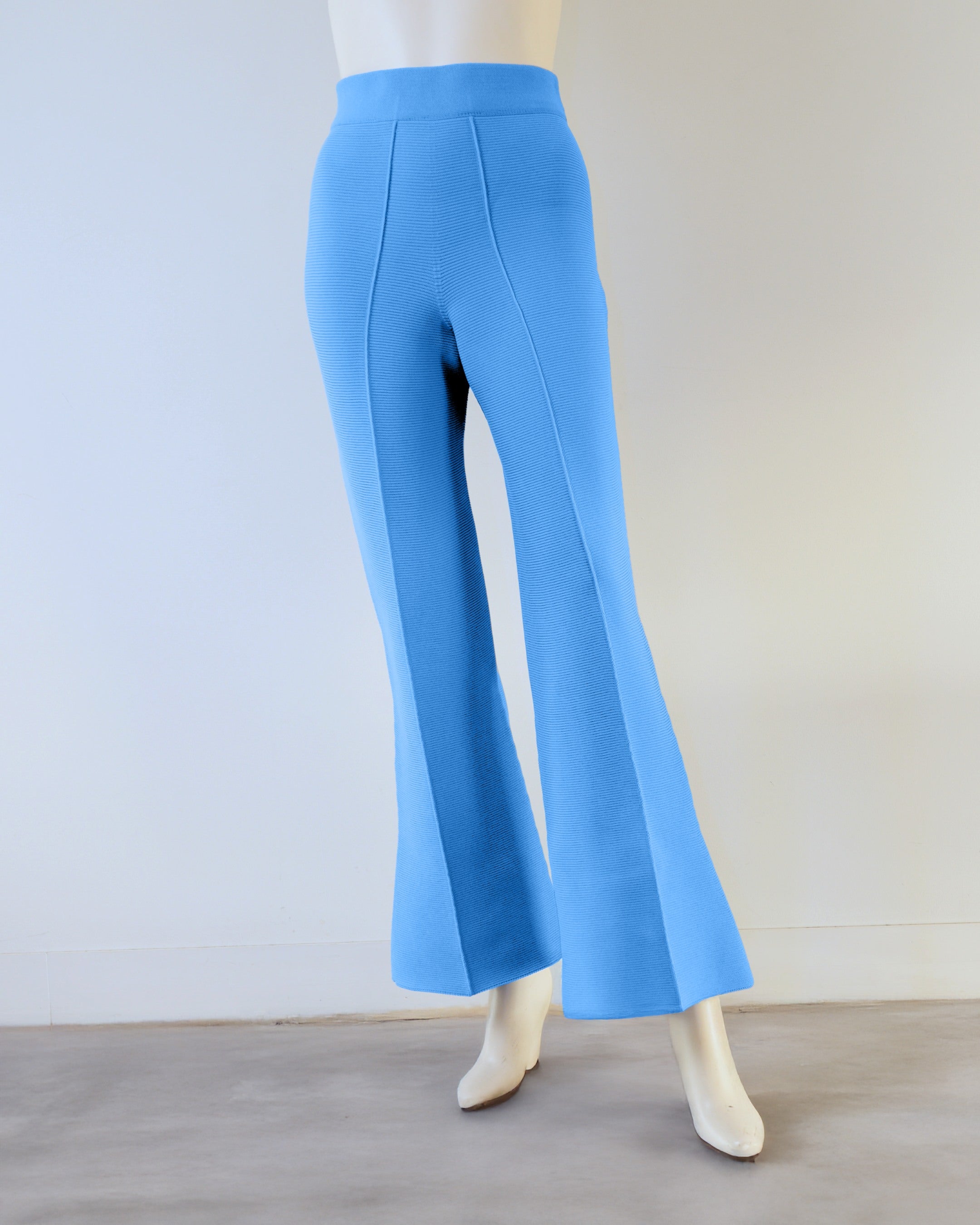 【NEW】フレアパンツ