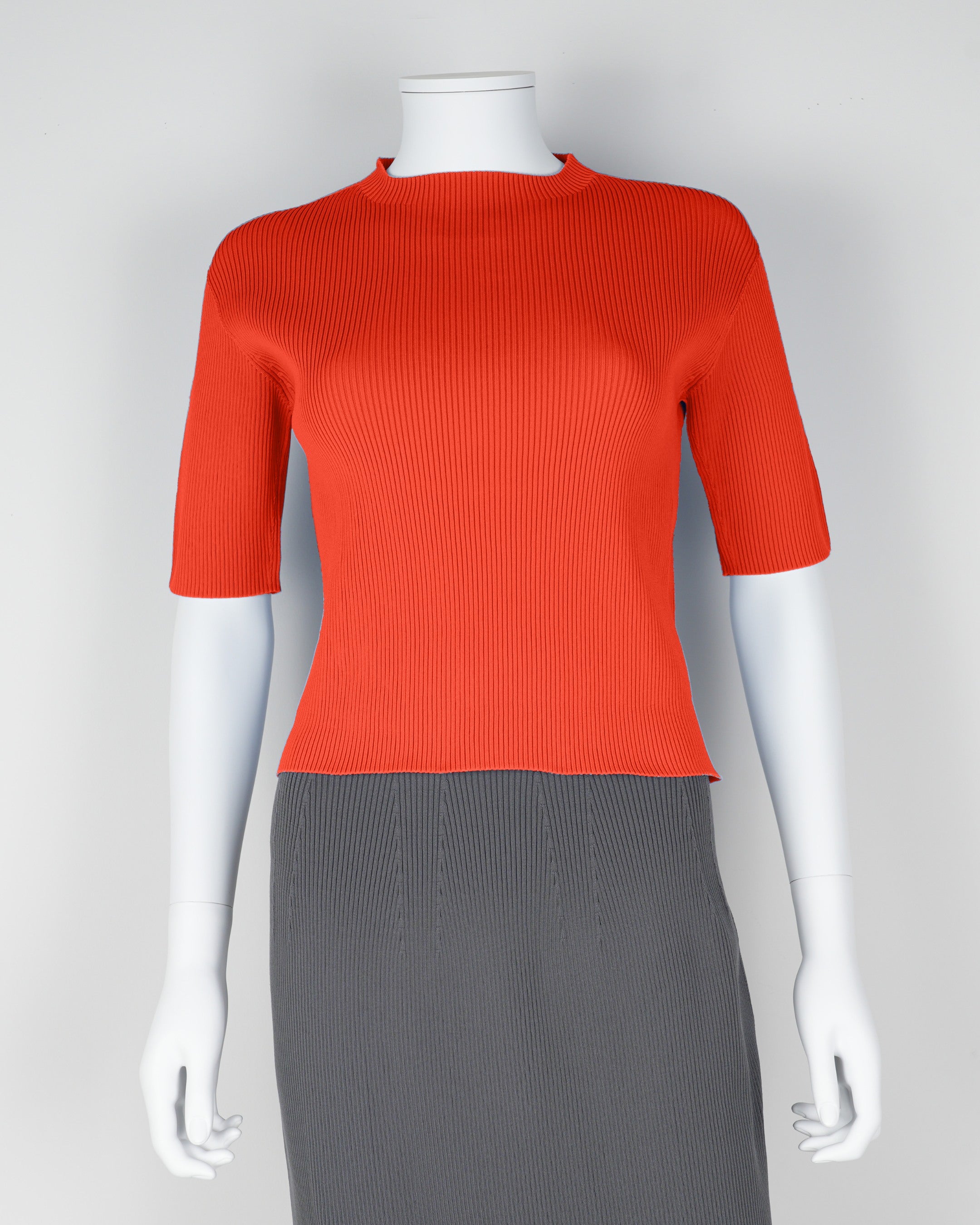Short-sleeved pullover