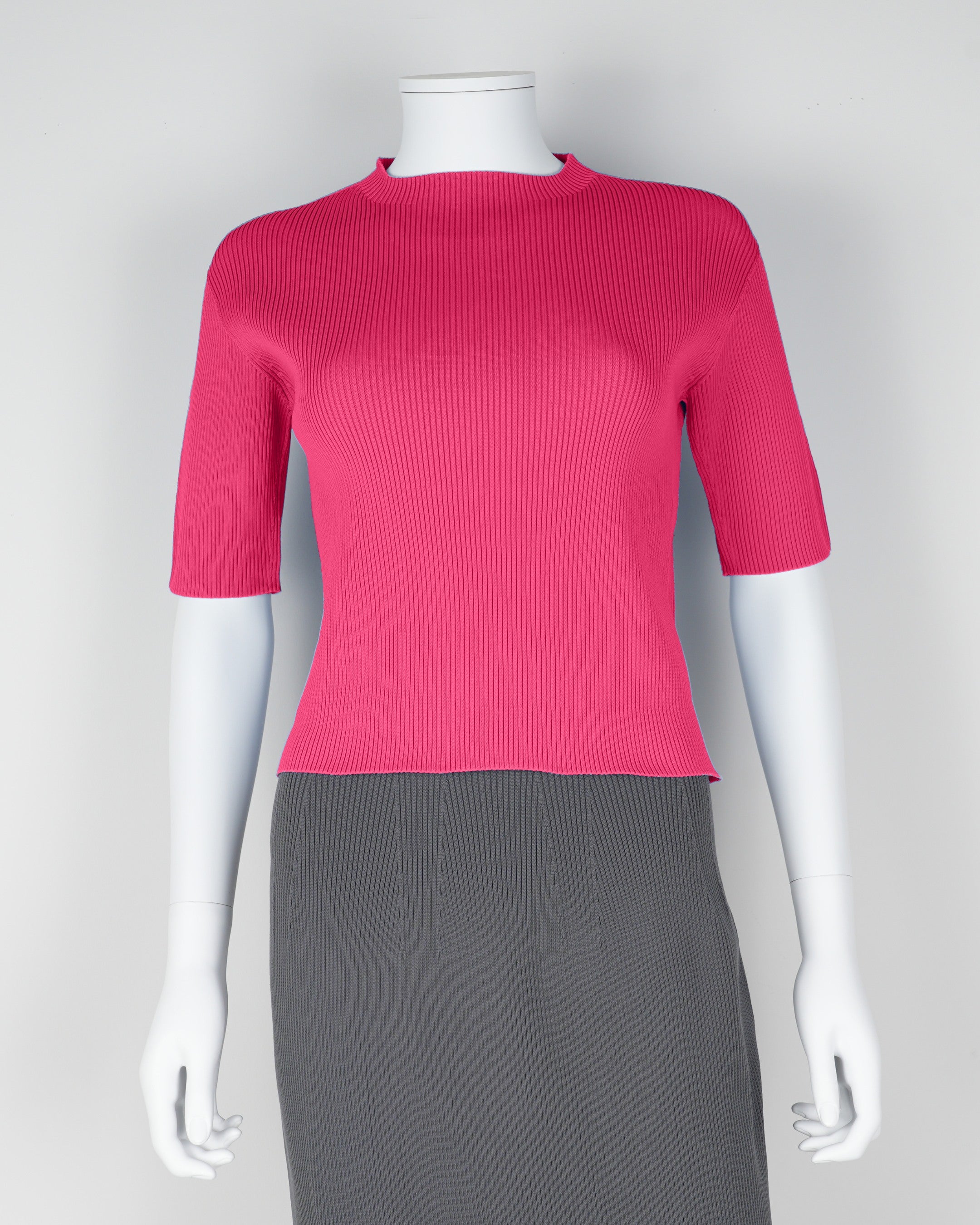 Short-sleeved pullover