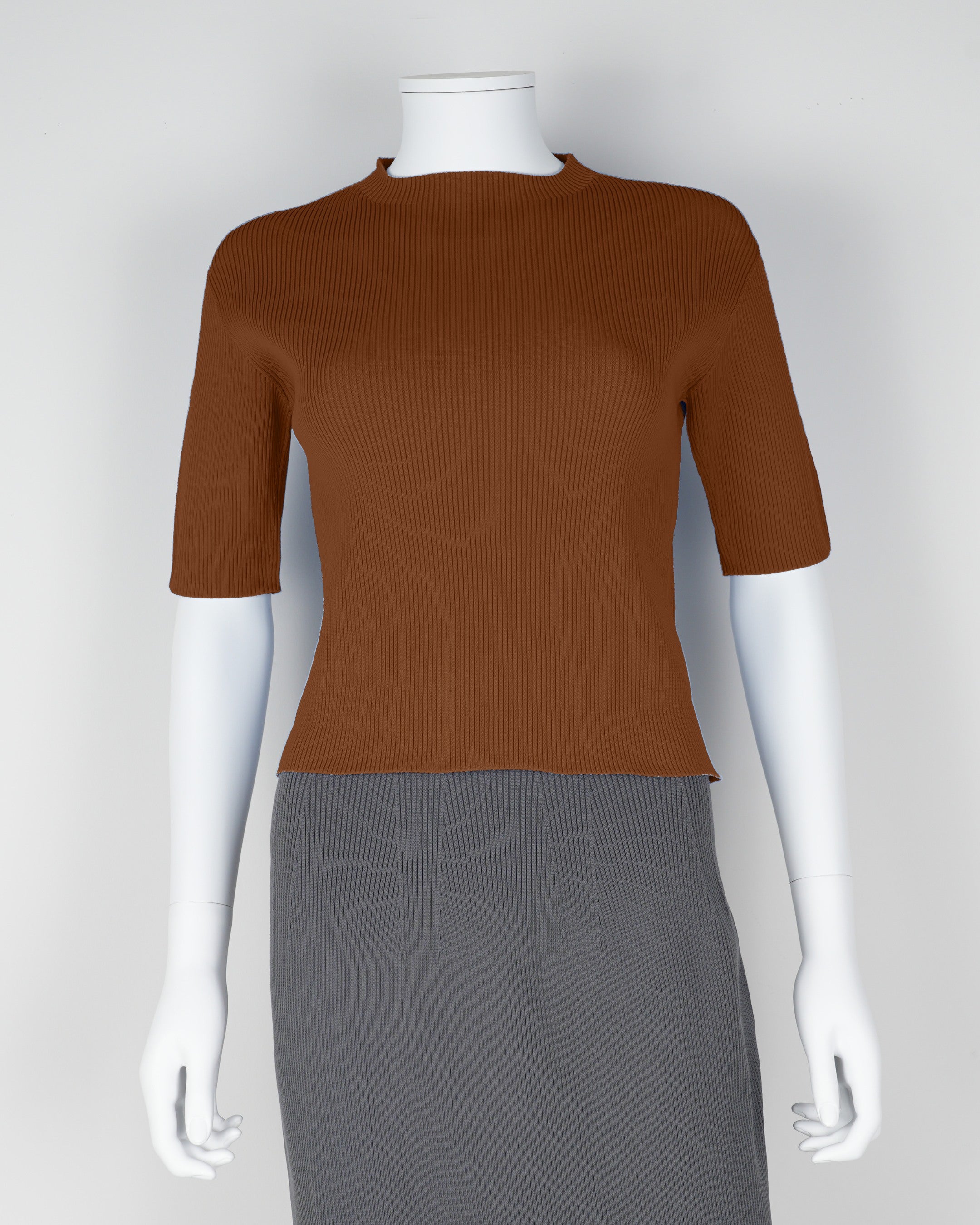 Short-sleeved pullover