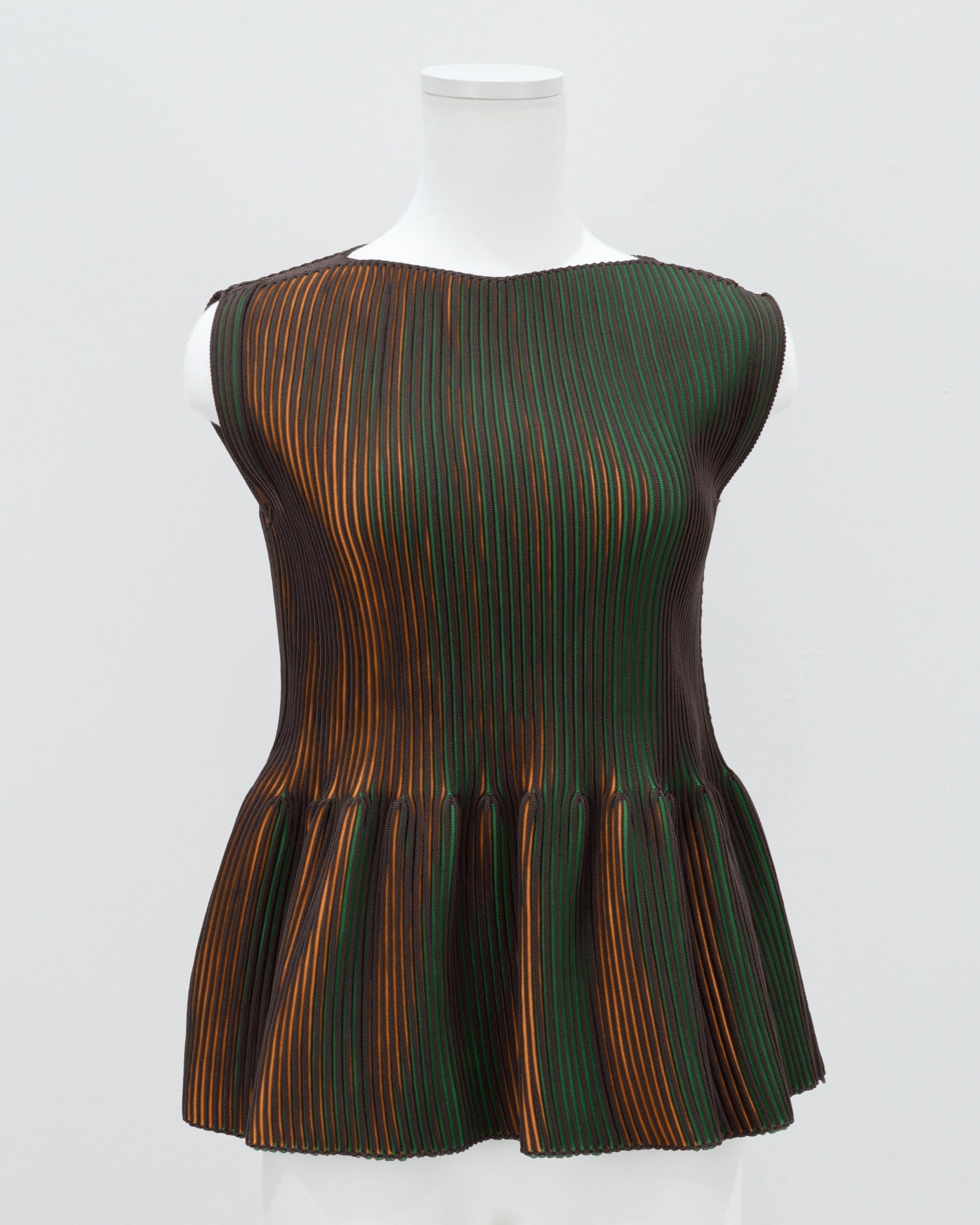 3D Pleats Nosleeve-peplum【Order】
