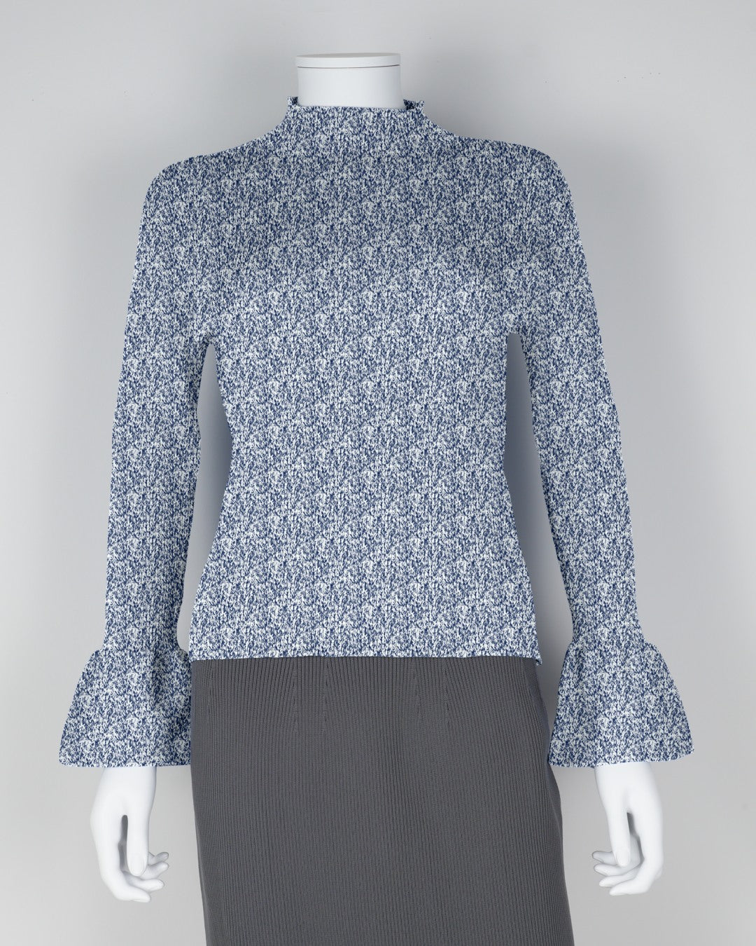 bell sleeve pullover