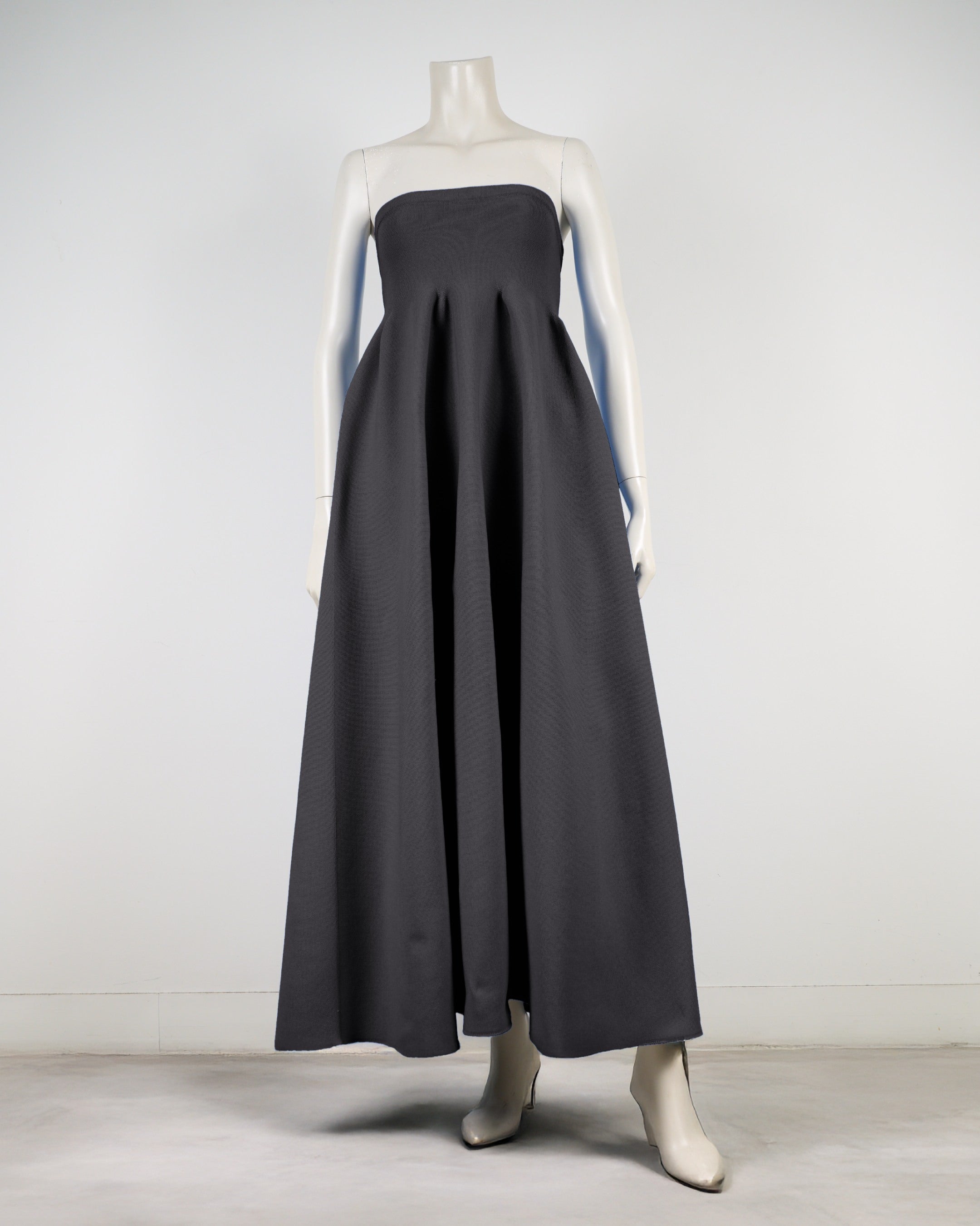 ベアトップボリュームワンピース