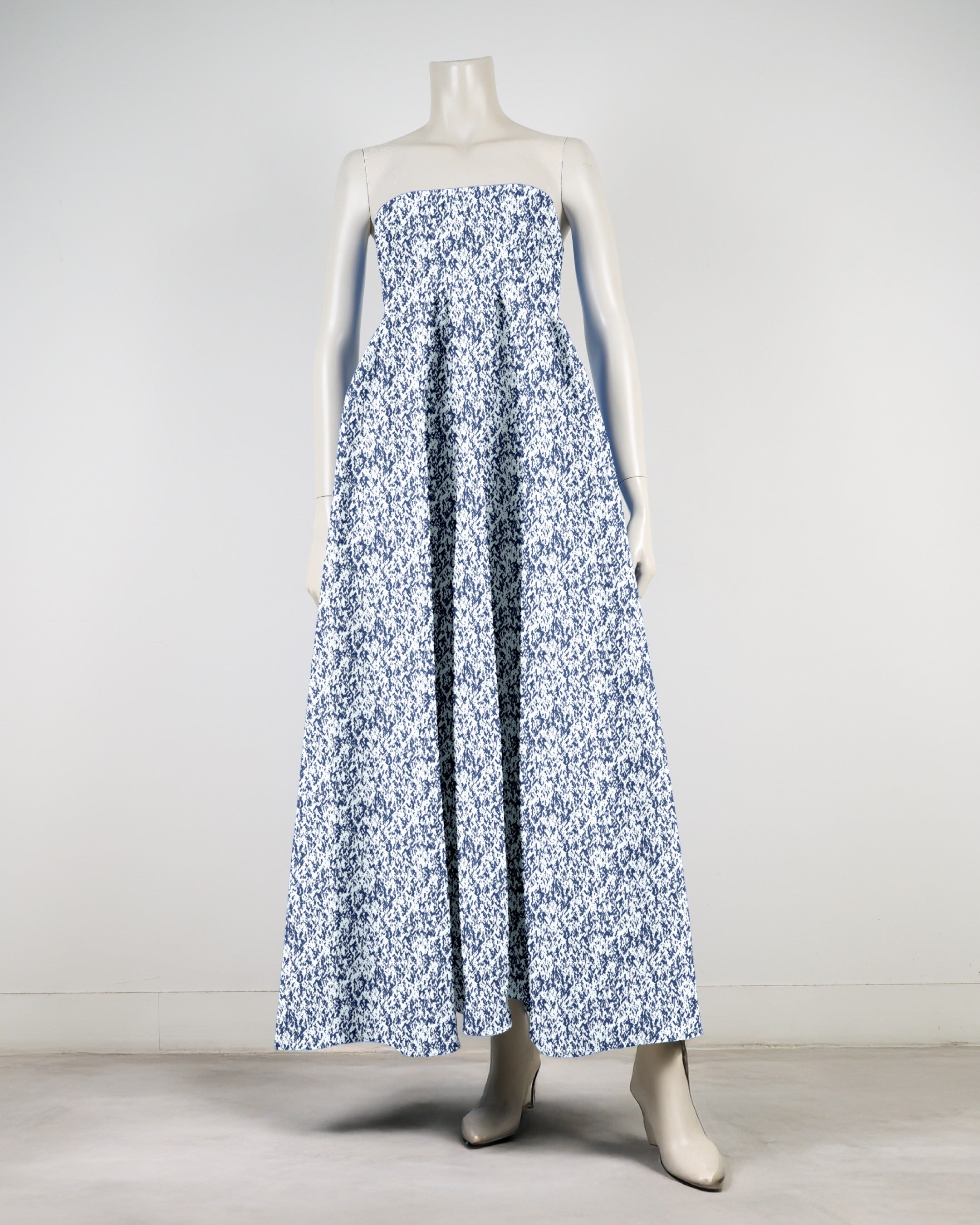 ベアトップボリュームワンピース