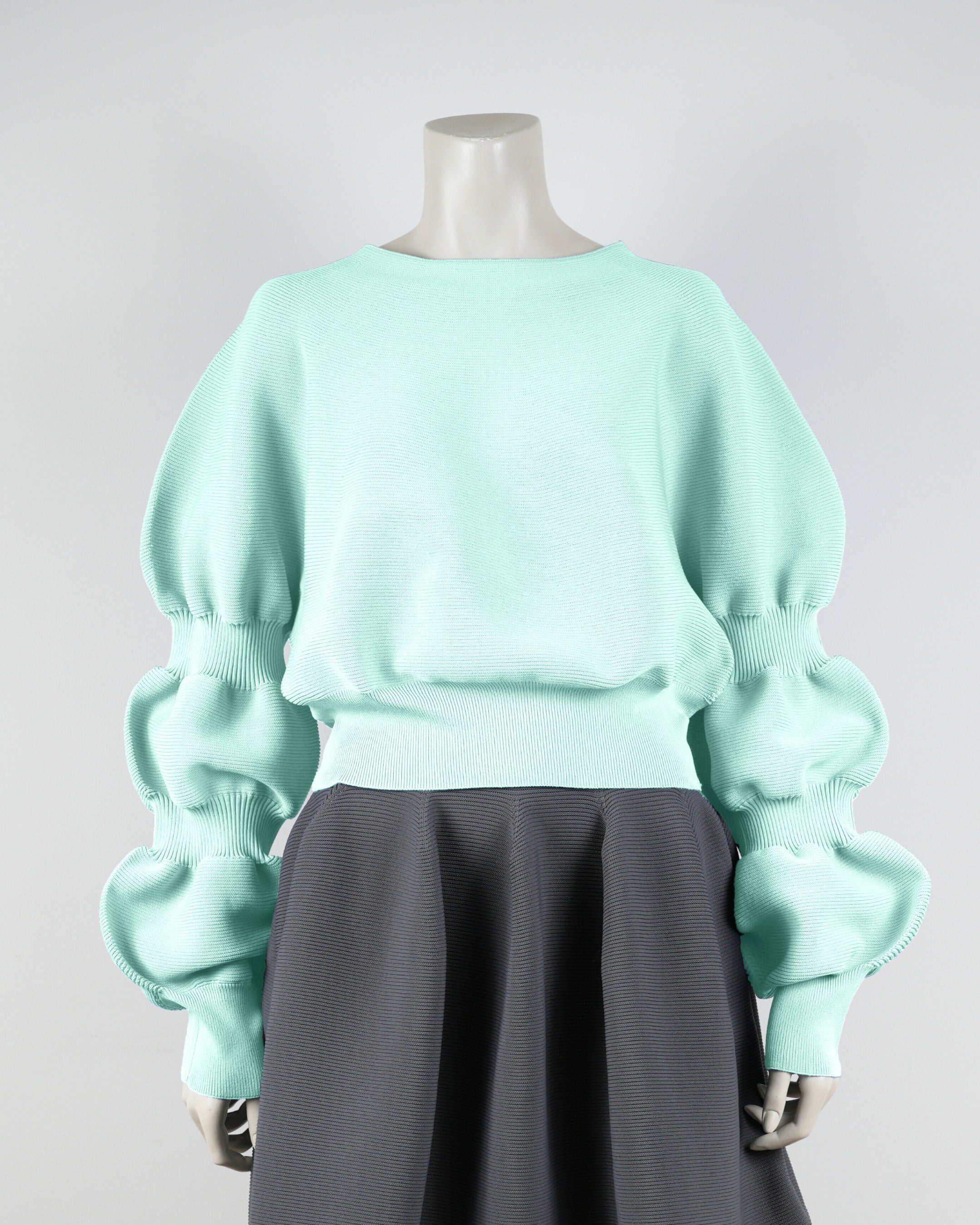 【NEW】デザインスリーブプルオーバー