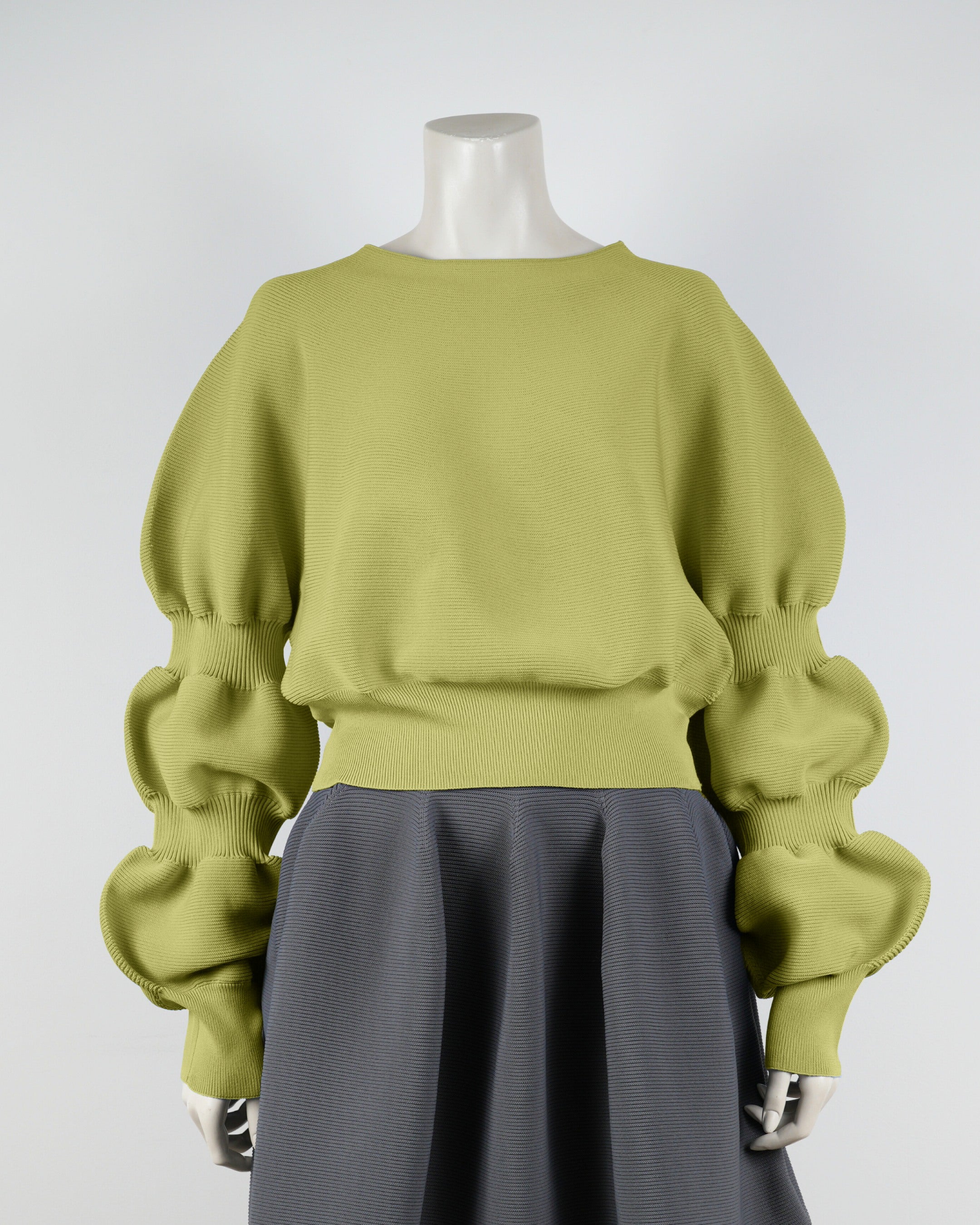 デザインスリーブプルオーバー