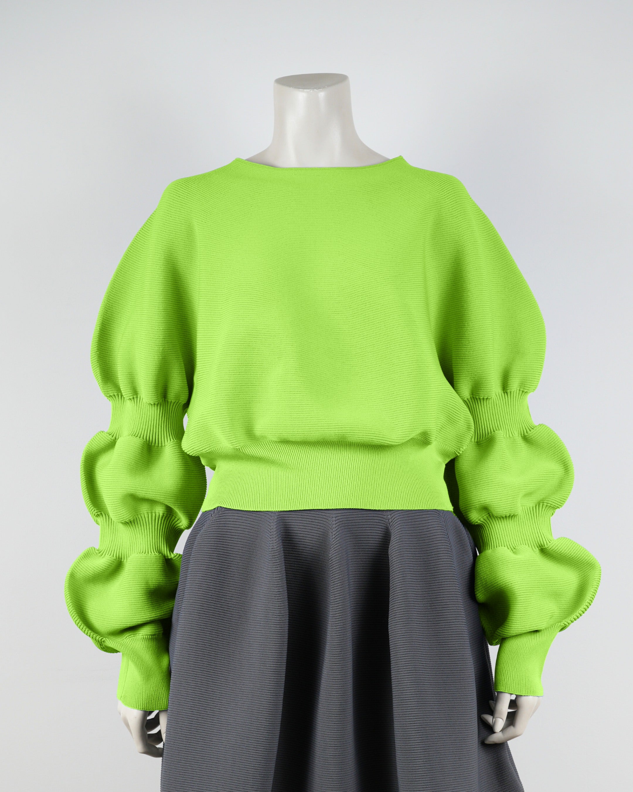 デザインスリーブプルオーバー