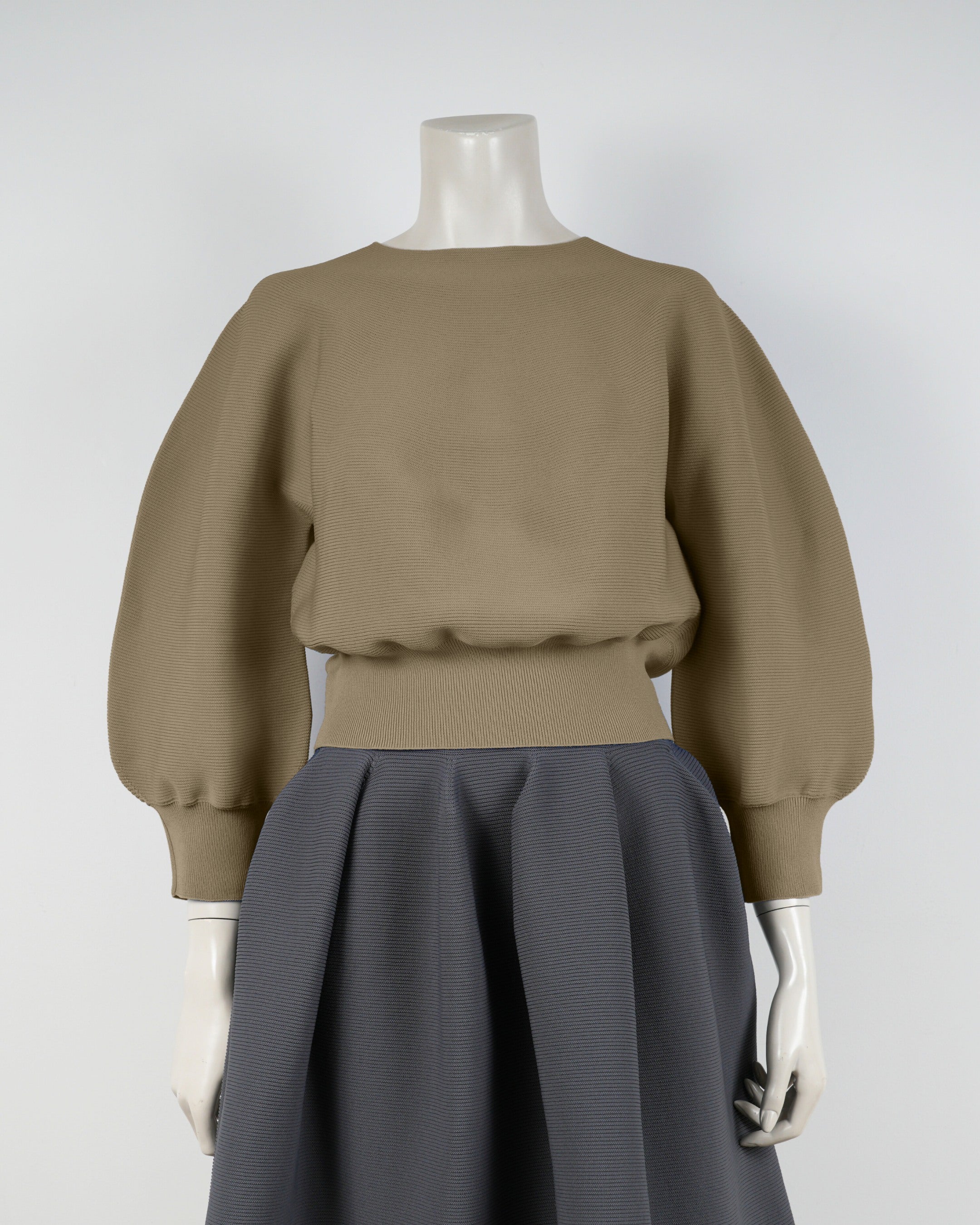 【NEW】長袖ガータープルオーバー