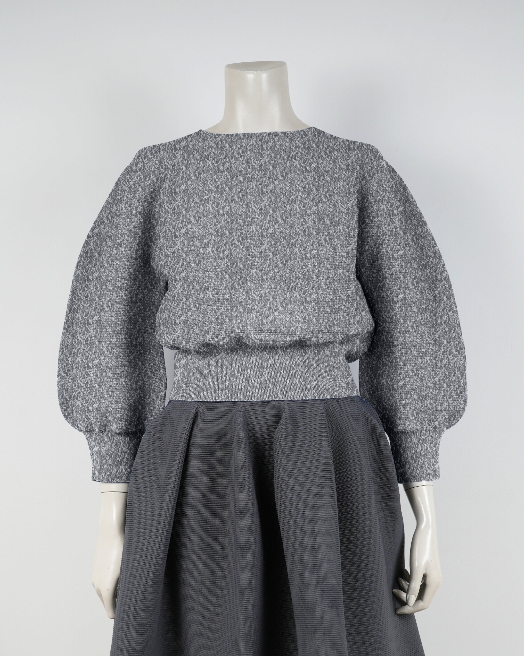 【NEW】長袖ガータープルオーバー