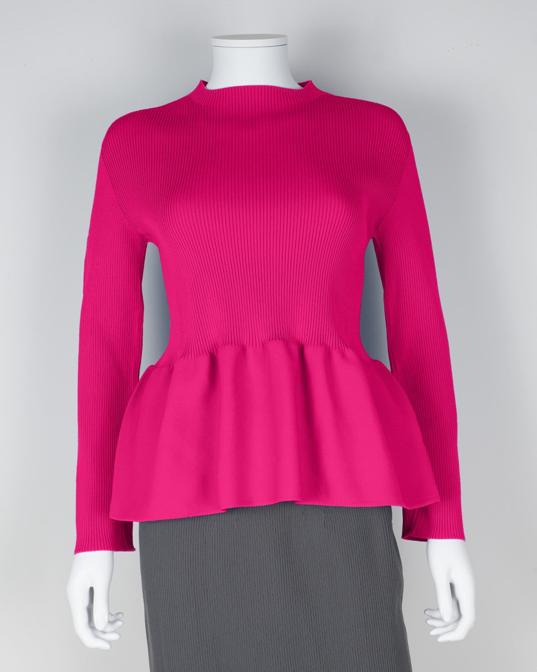 Long-sleeved peplum pullover