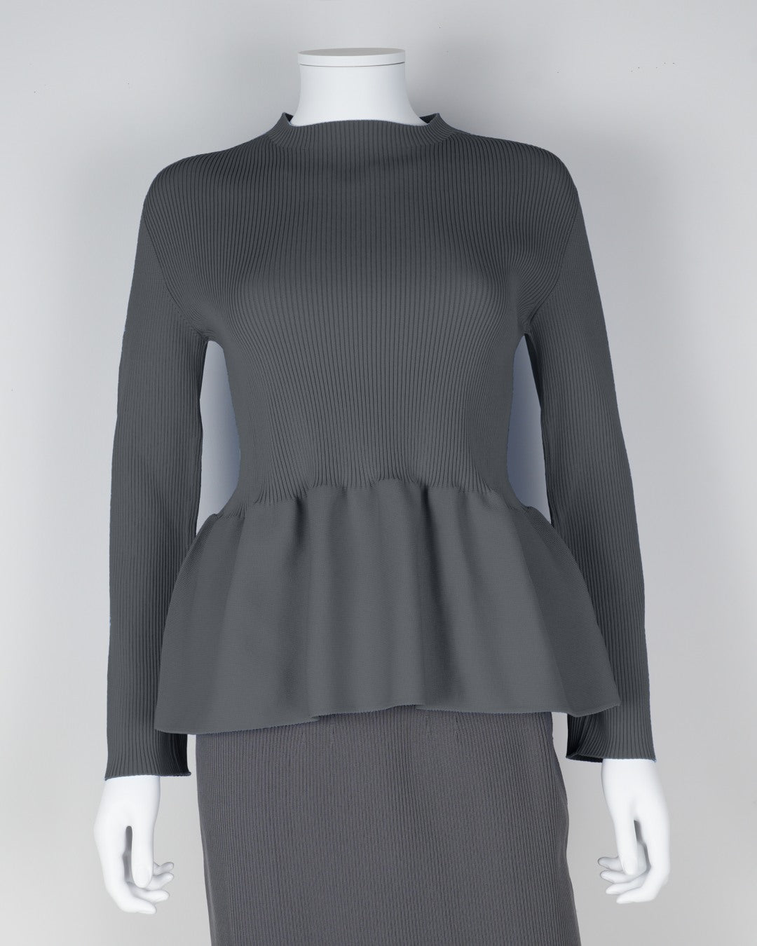 Long-sleeved peplum pullover