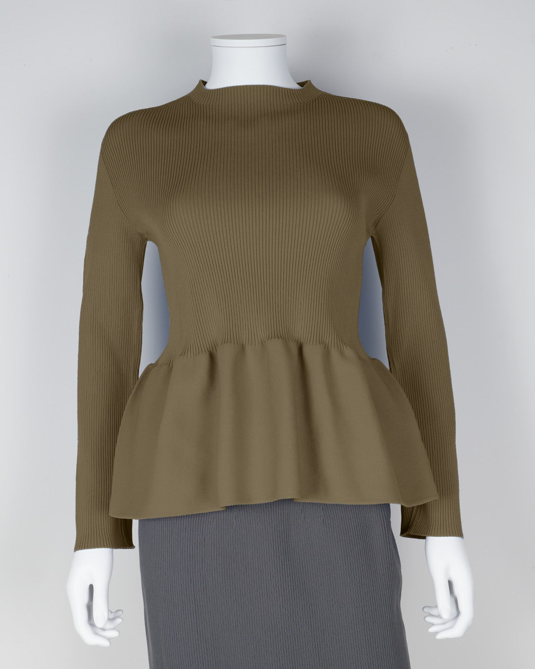 Long-sleeved peplum pullover