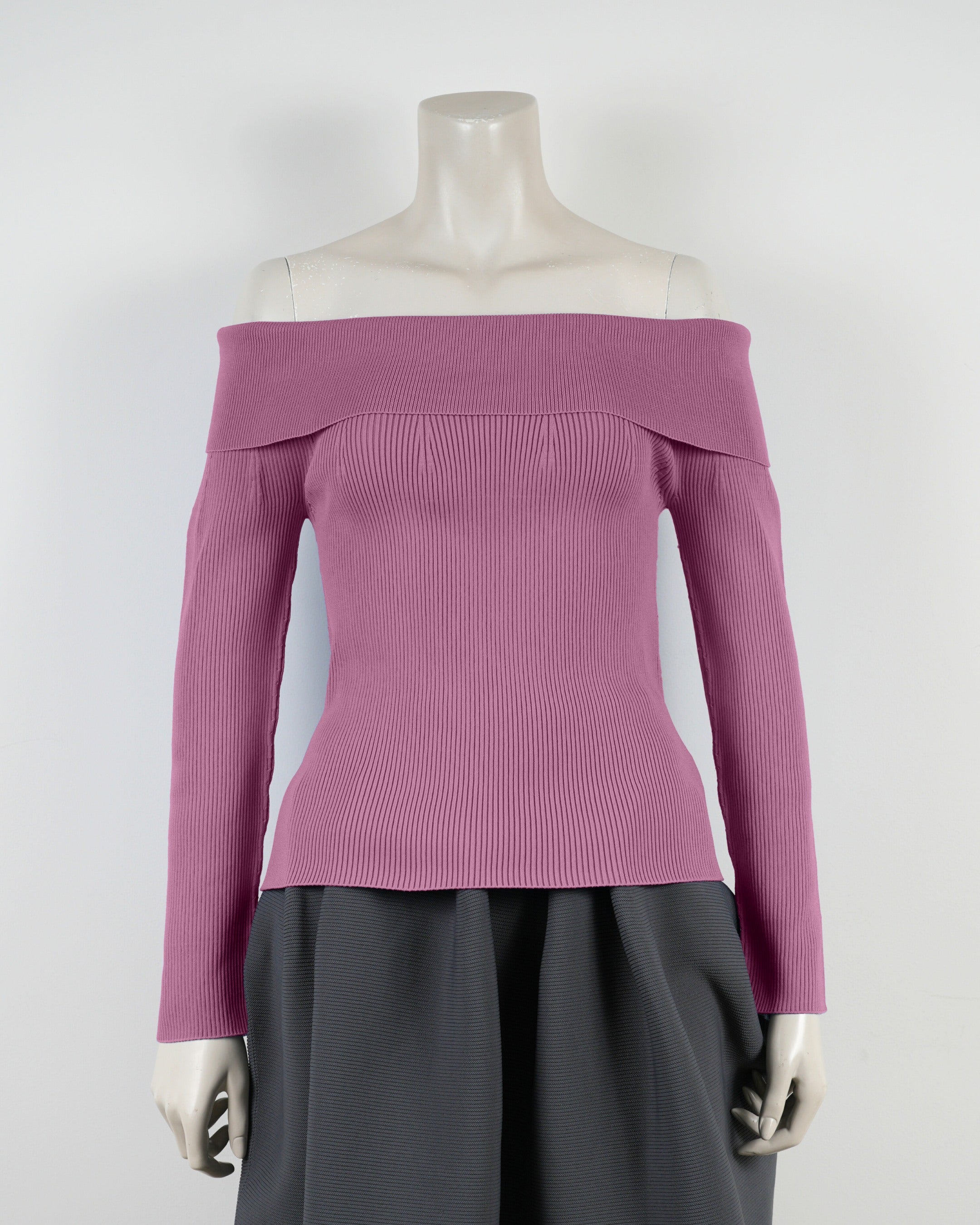 長袖オフショルダー