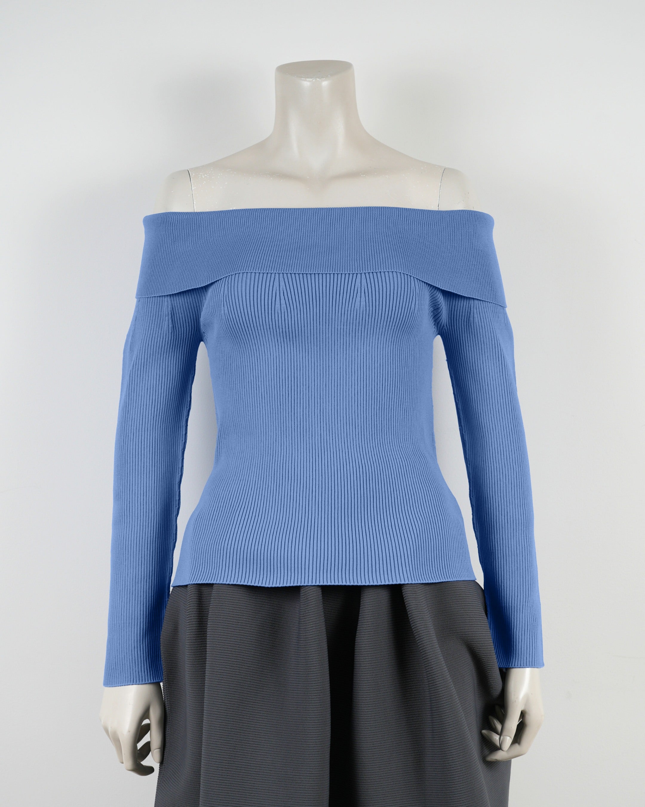 長袖オフショルダー