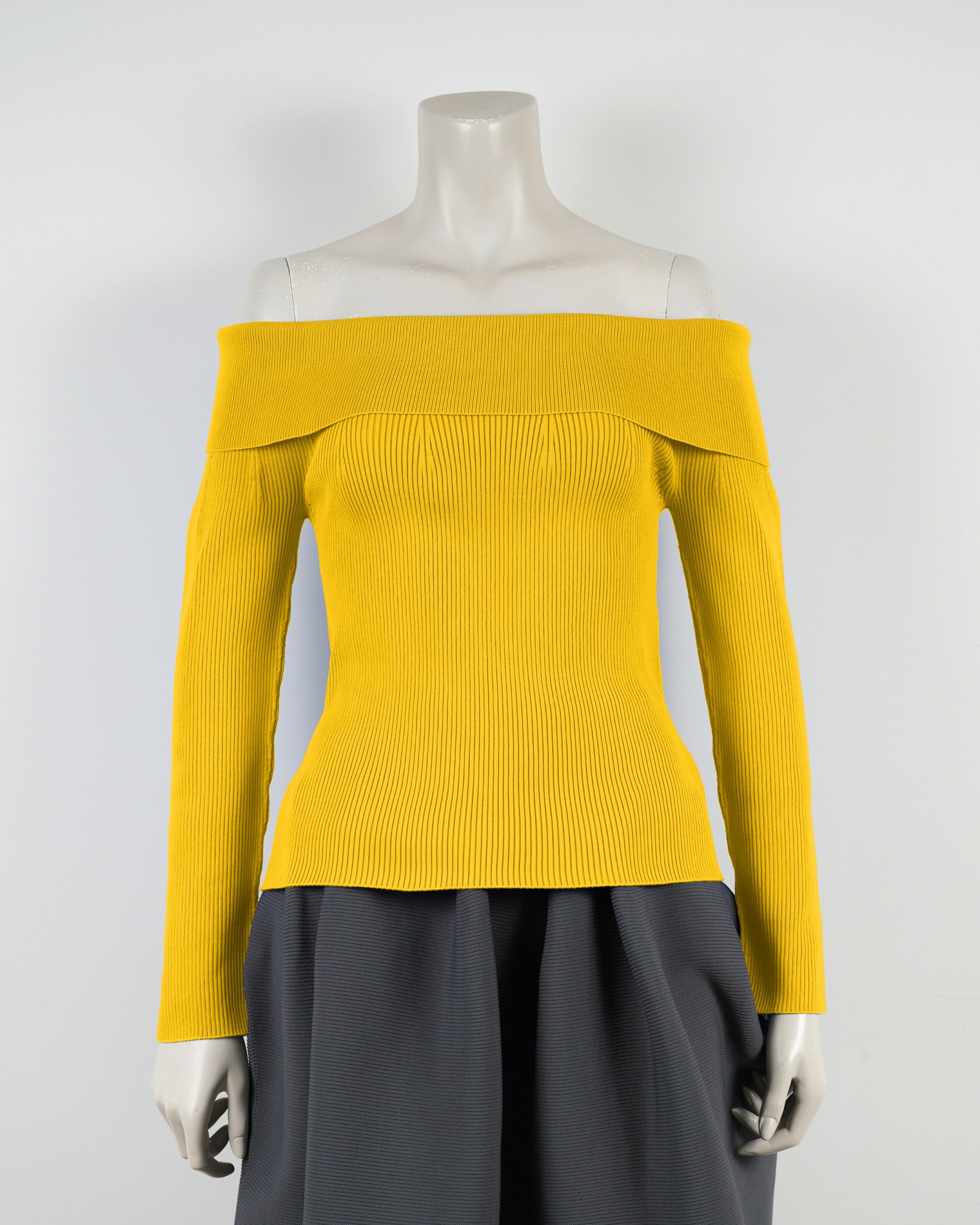 長袖オフショルダー