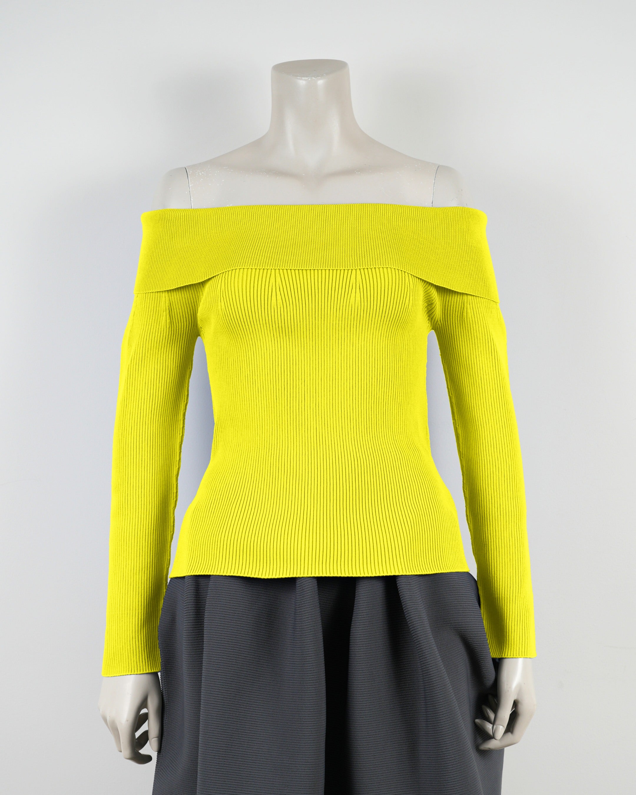 長袖オフショルダー