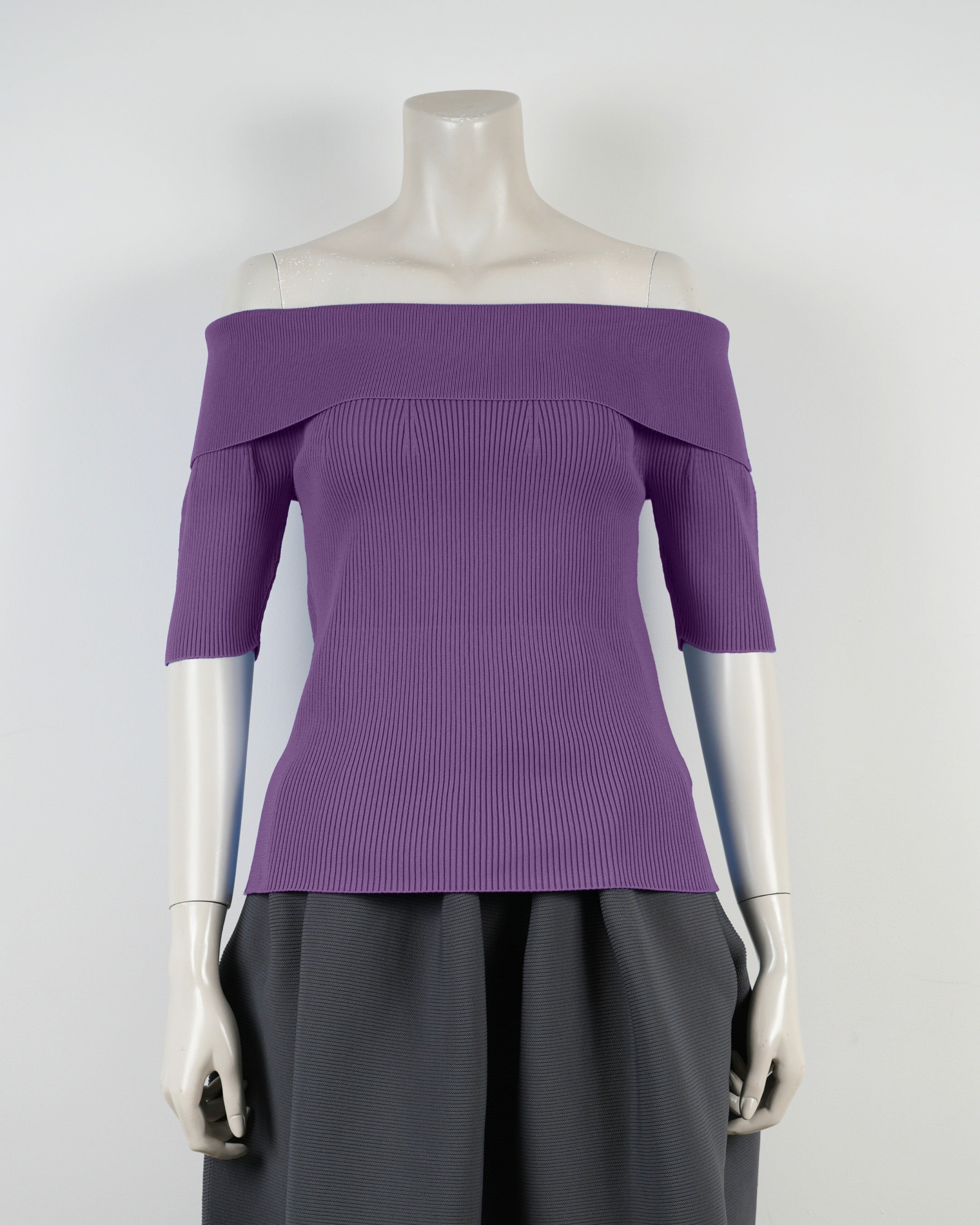 半袖オフショルダー