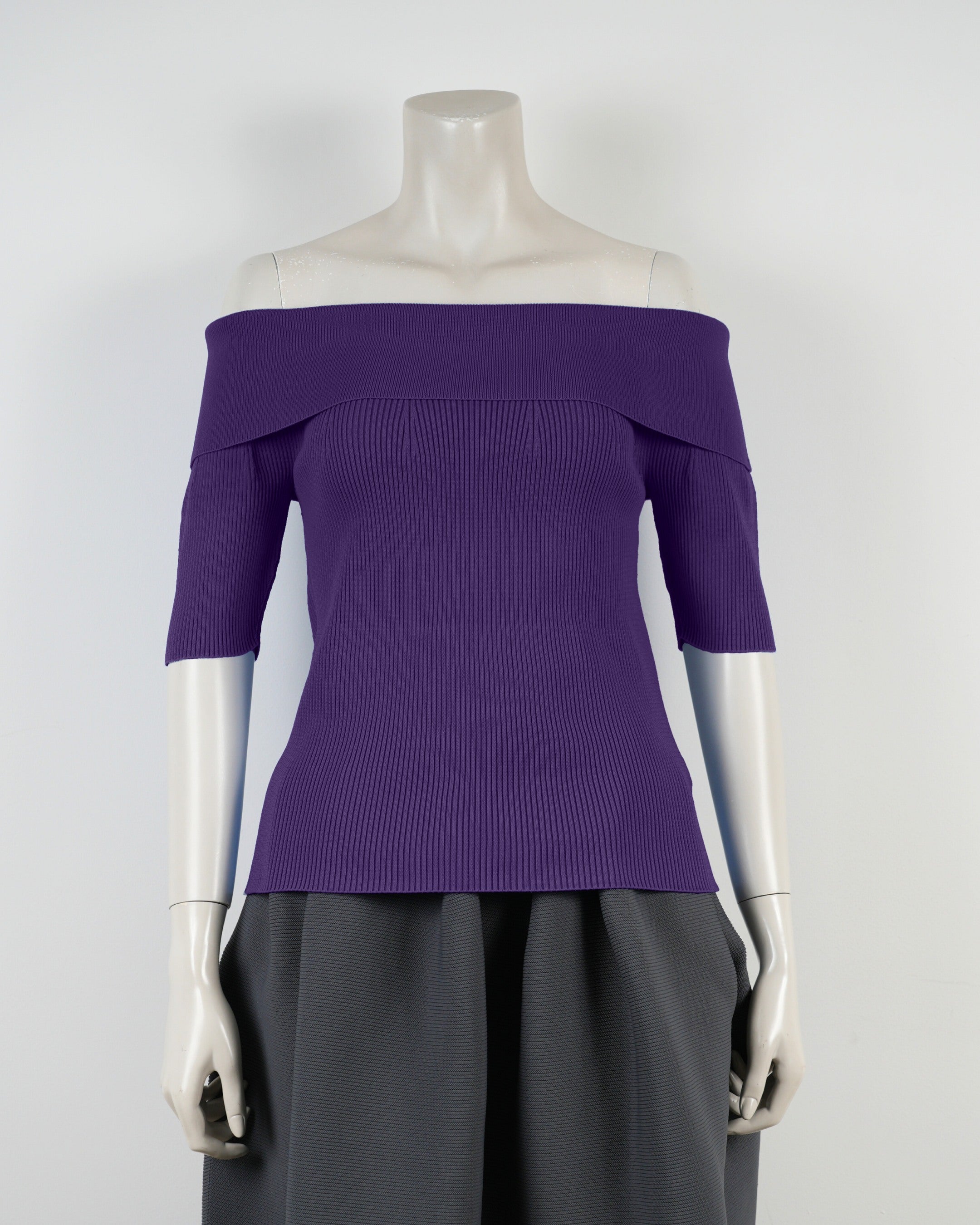 半袖オフショルダー