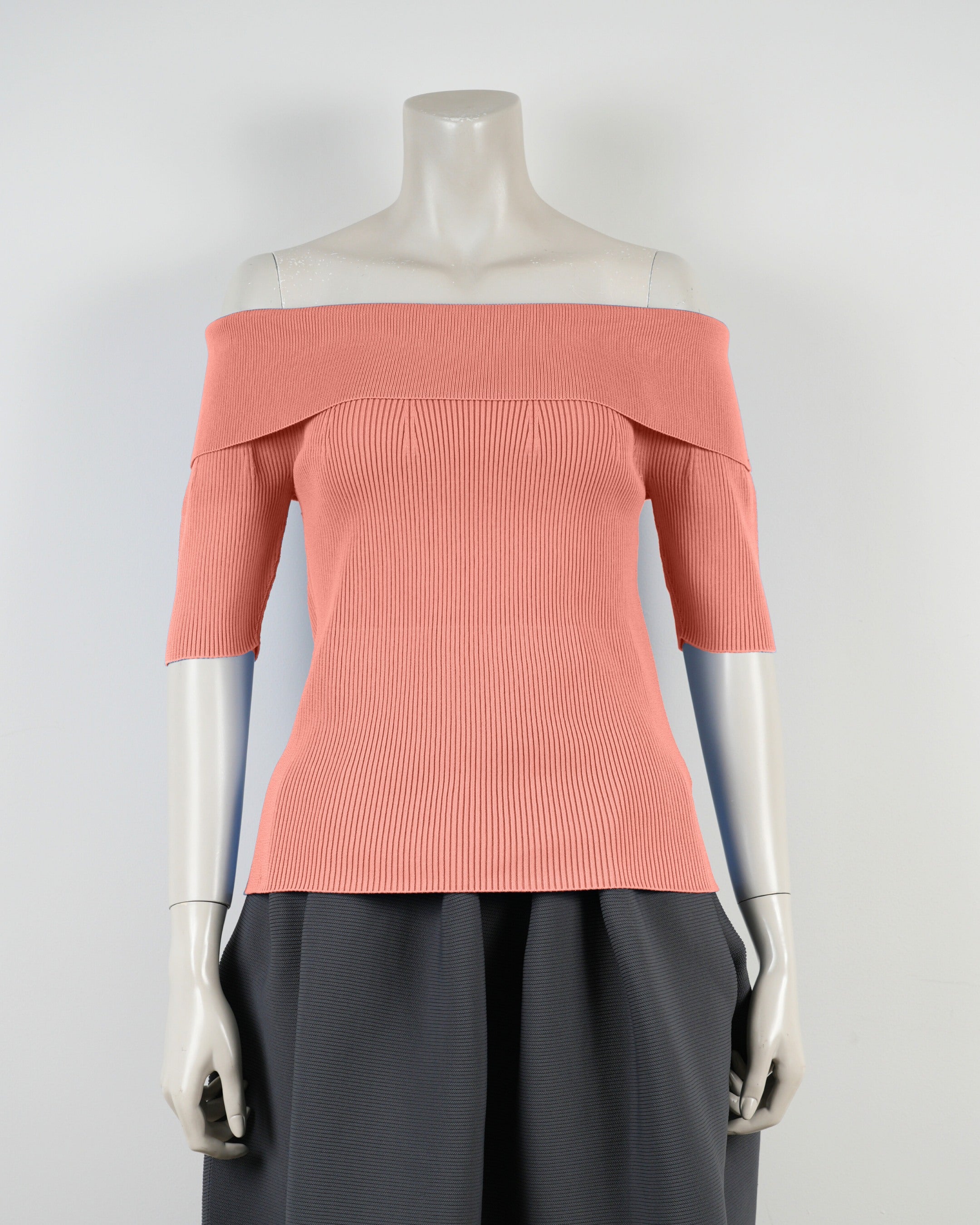 半袖オフショルダー