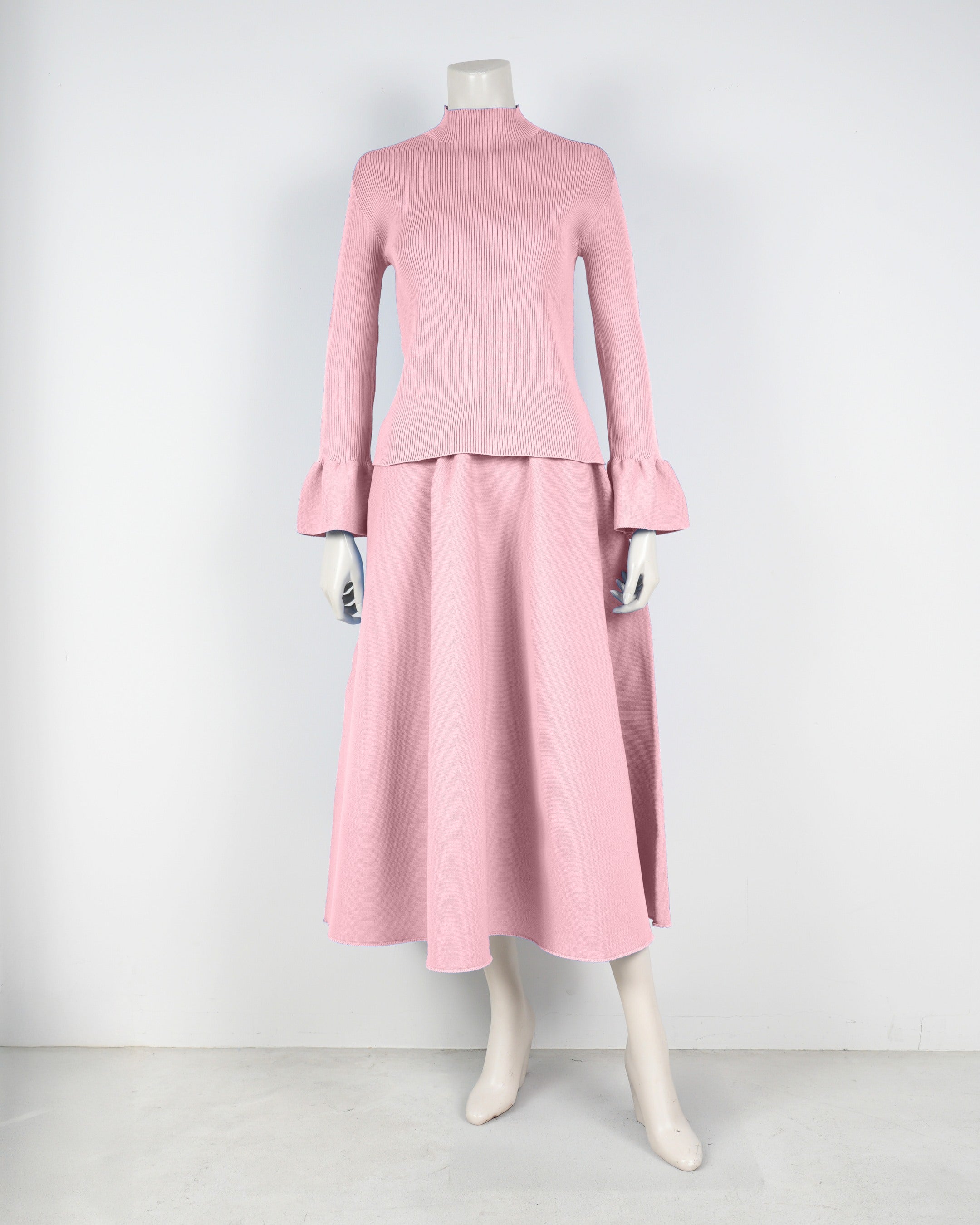 Bell sleeve pullover x draped skirt