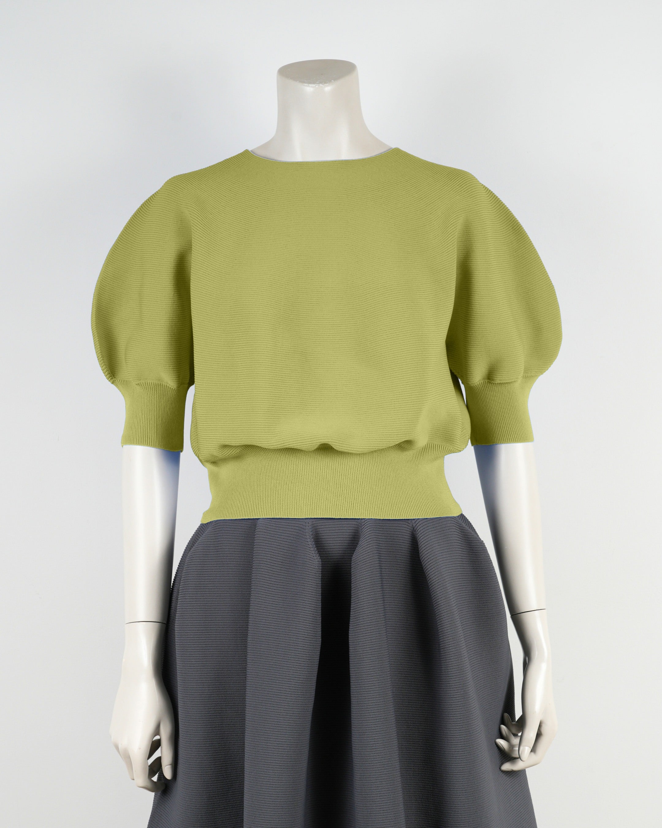 半袖ガータープルオーバー