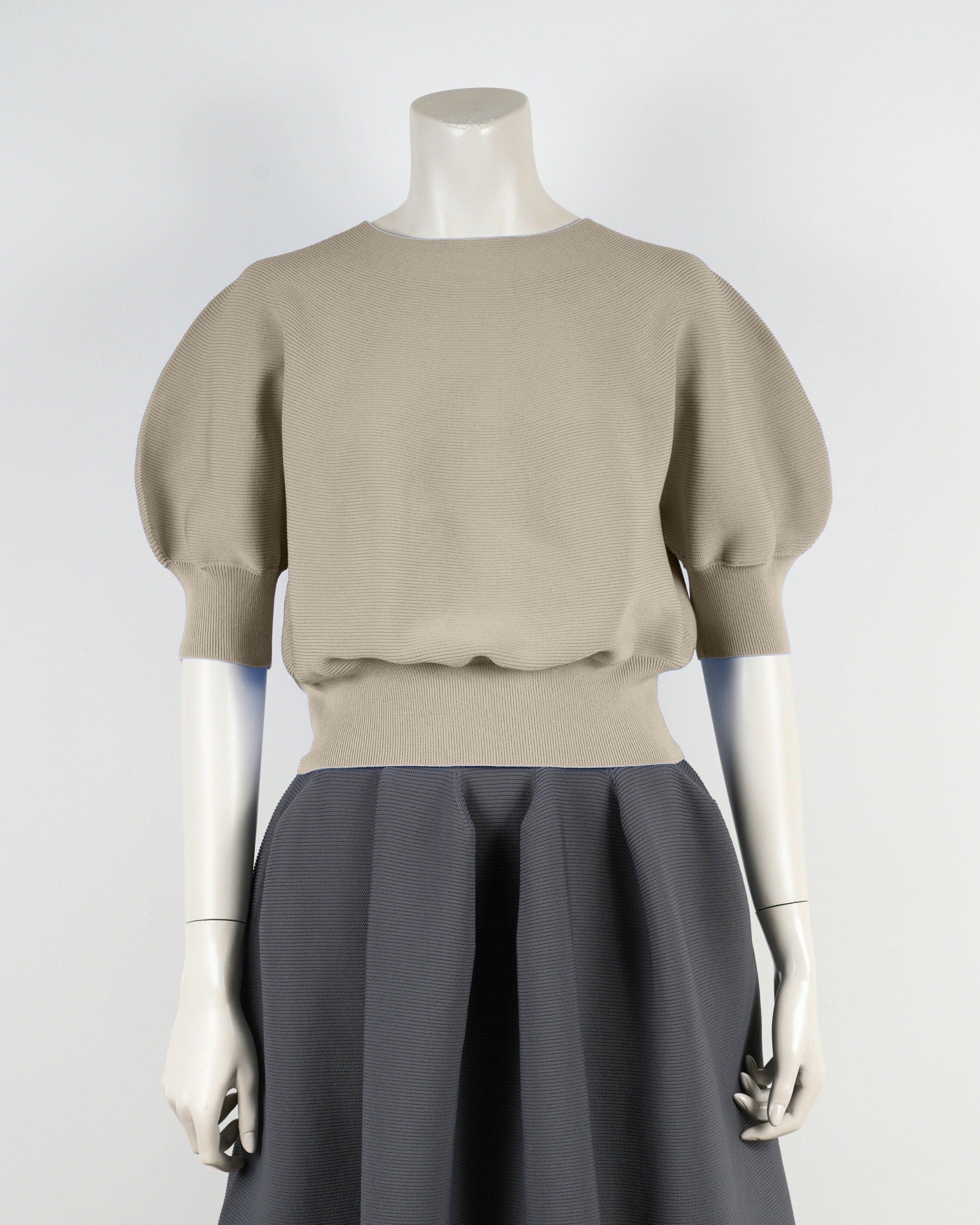 半袖ガータープルオーバー