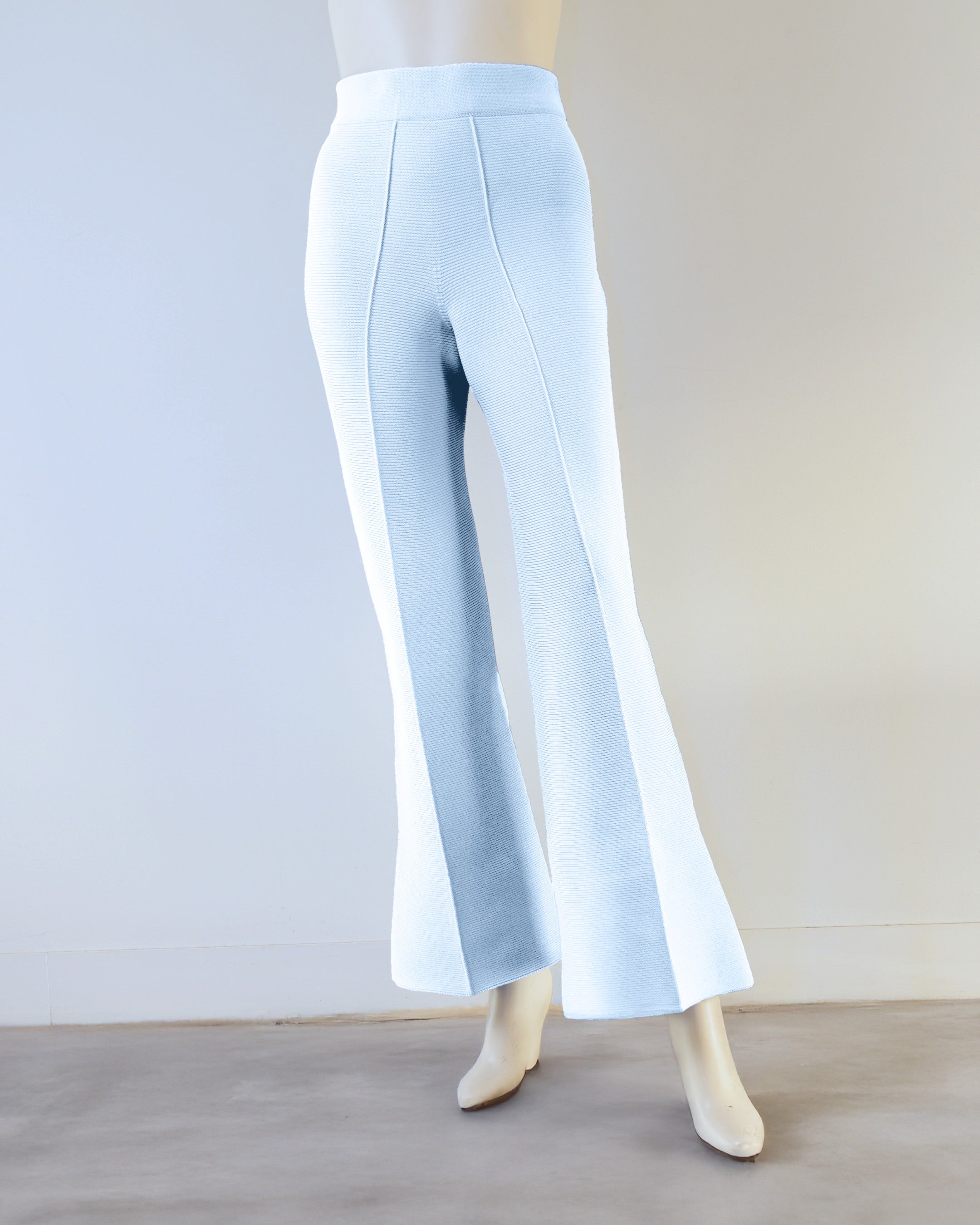 【NEW】フレアパンツ
