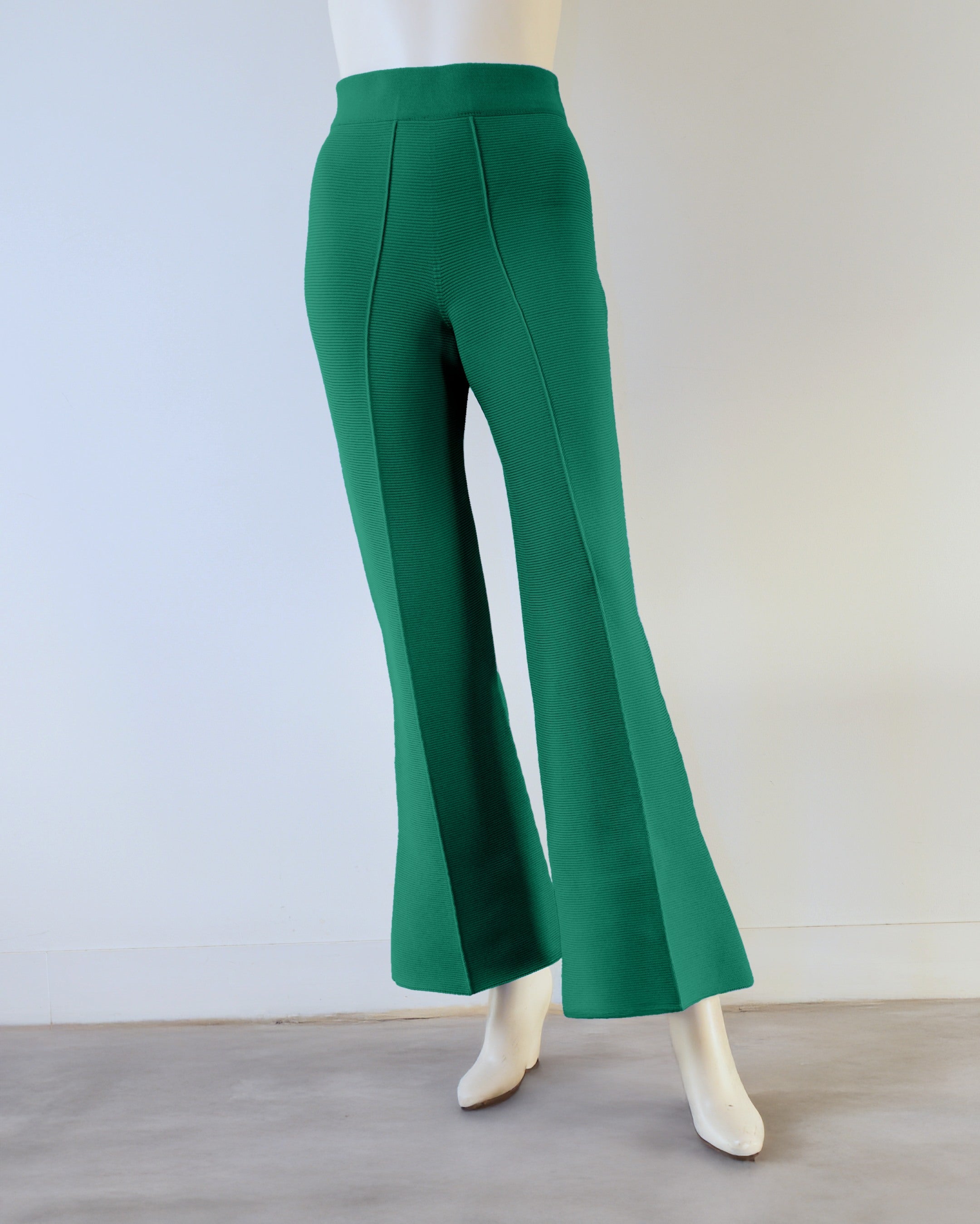 【NEW】フレアパンツ