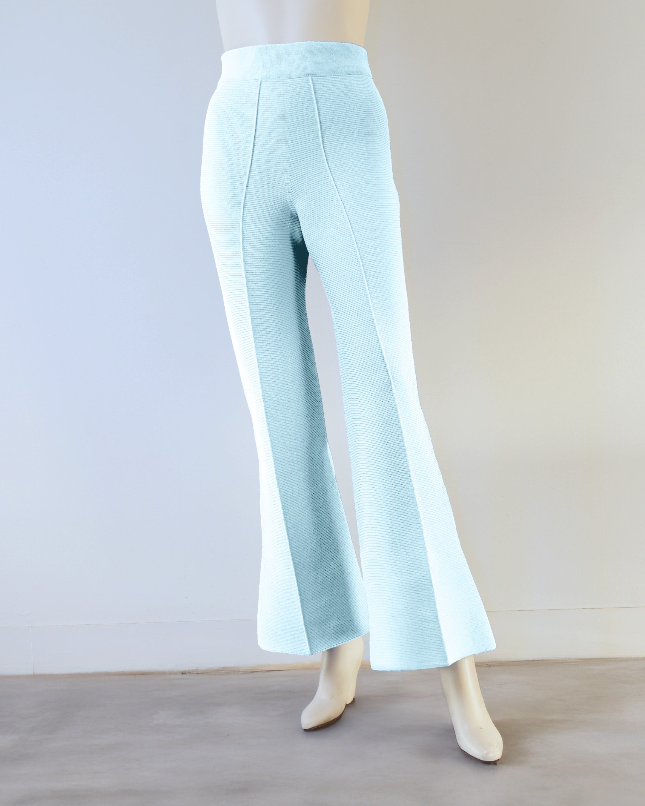 【NEW】フレアパンツ