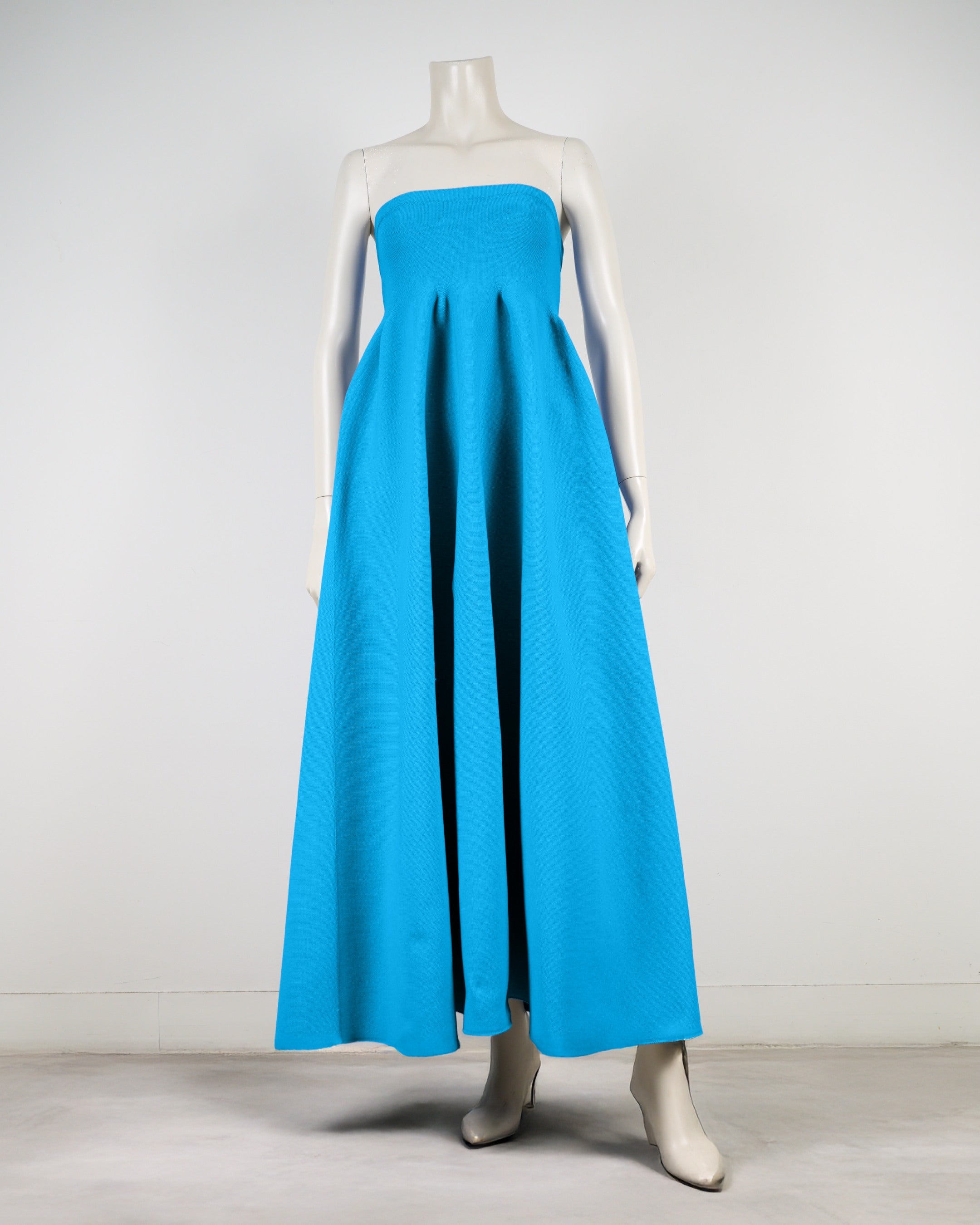 ベアトップボリュームワンピース