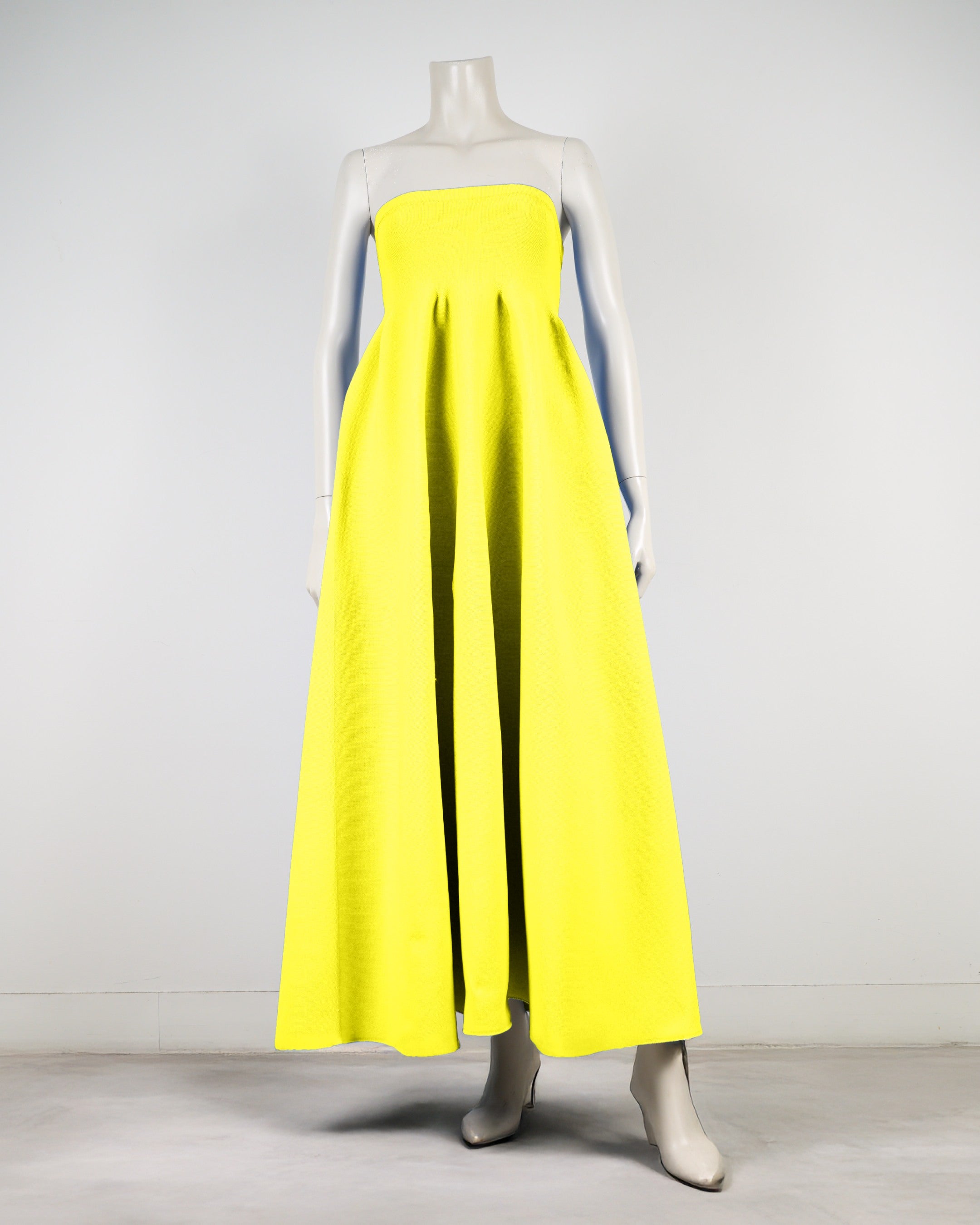 ベアトップボリュームワンピース