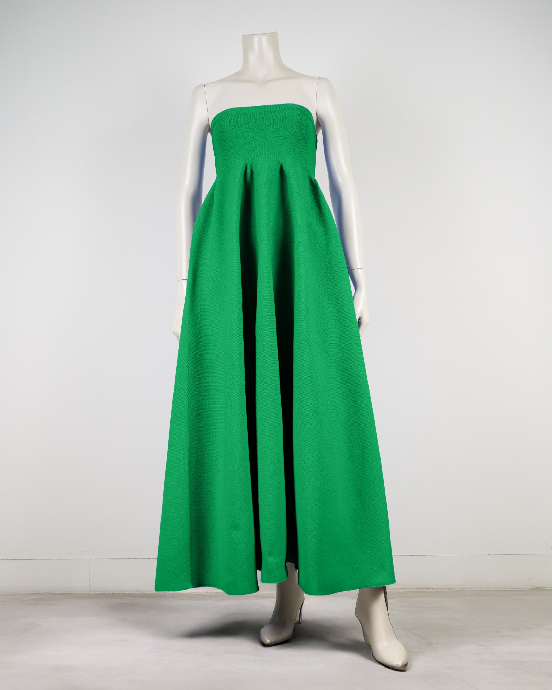 ベアトップボリュームワンピース