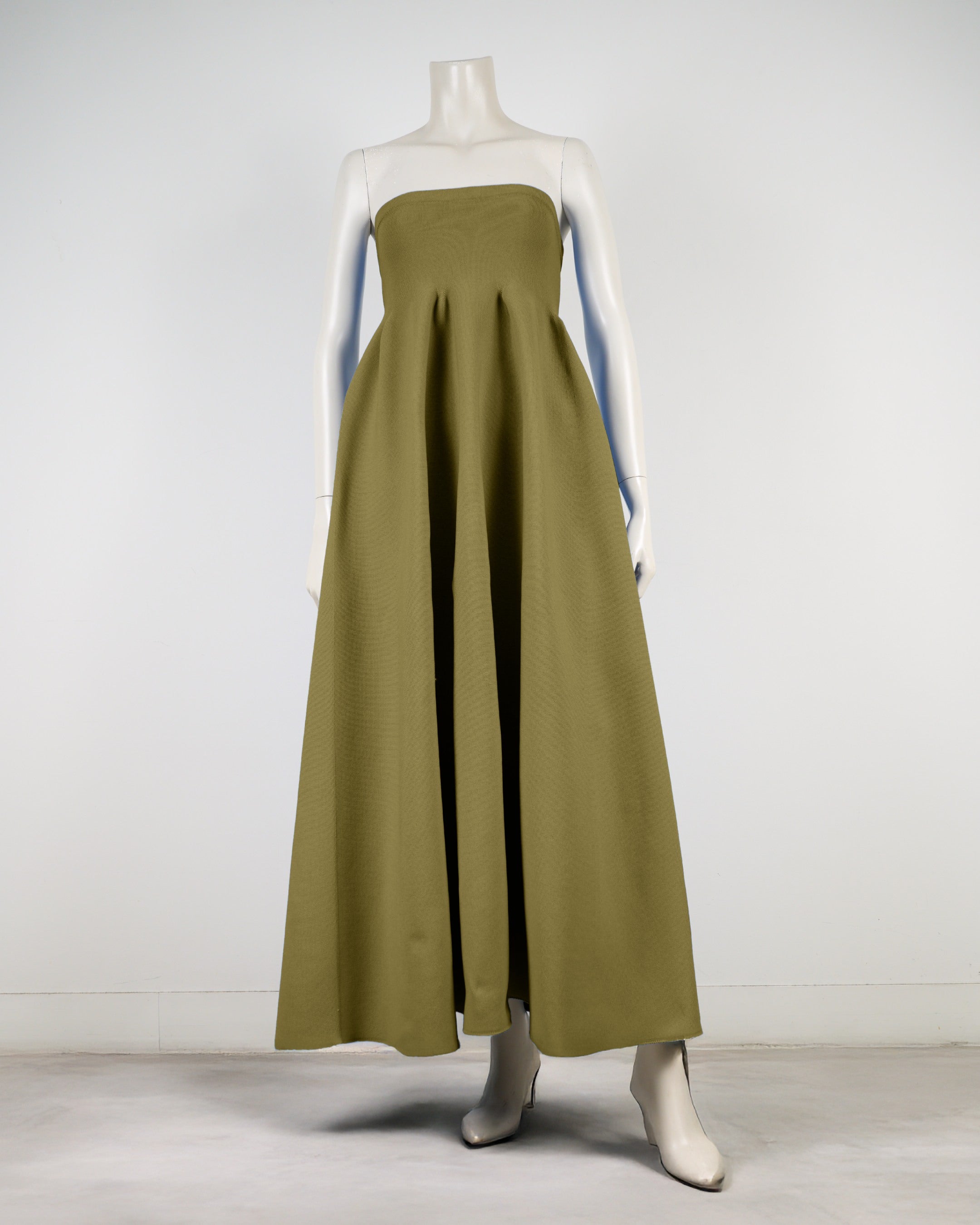 ベアトップボリュームワンピース