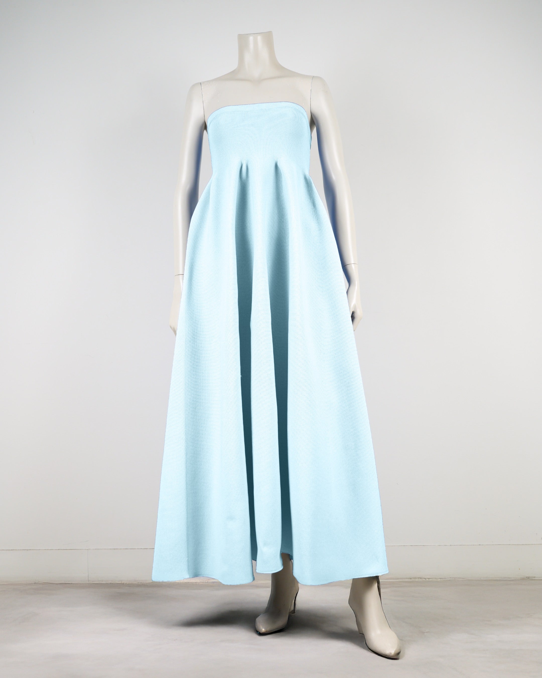 ベアトップボリュームワンピース