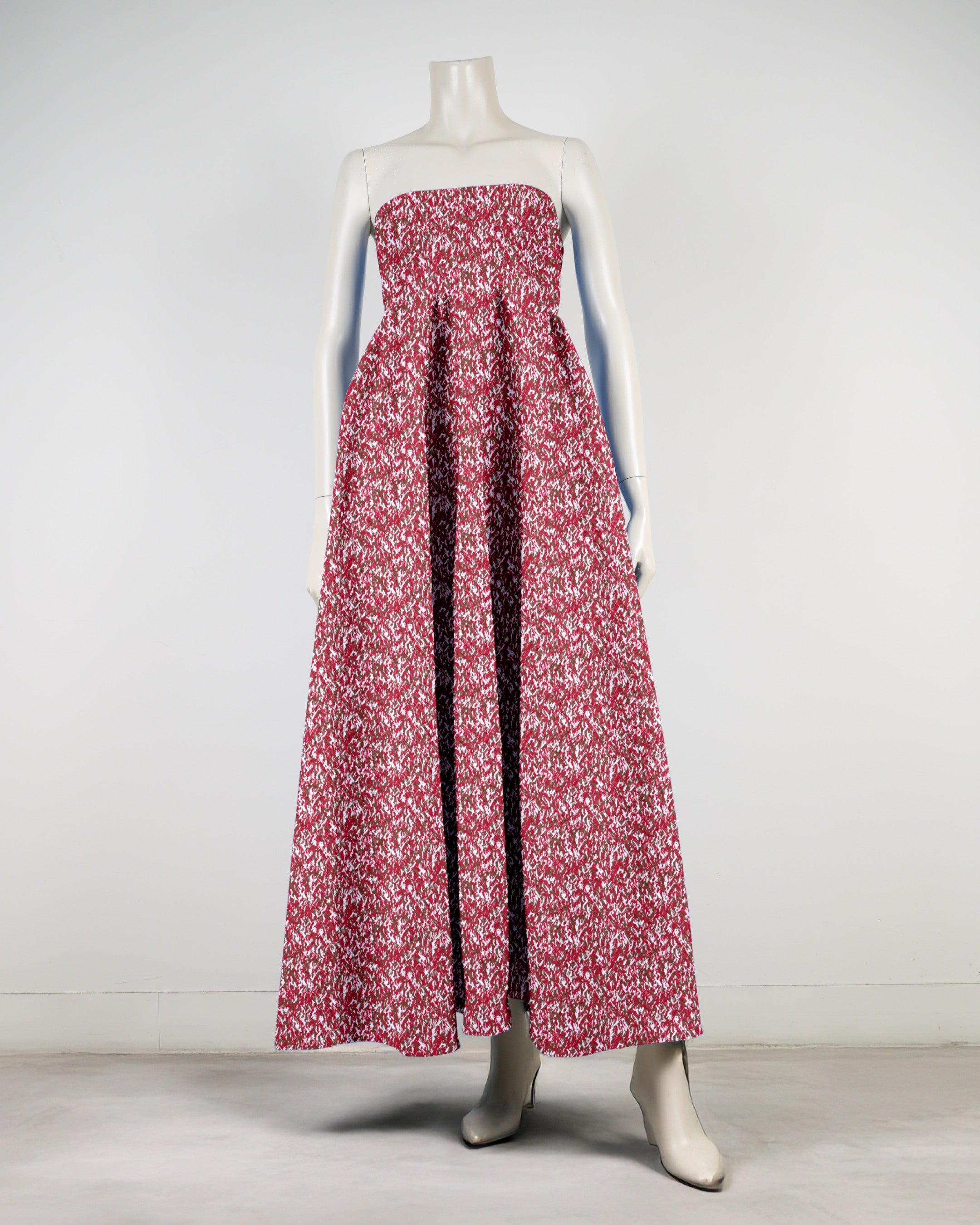 ベアトップボリュームワンピース