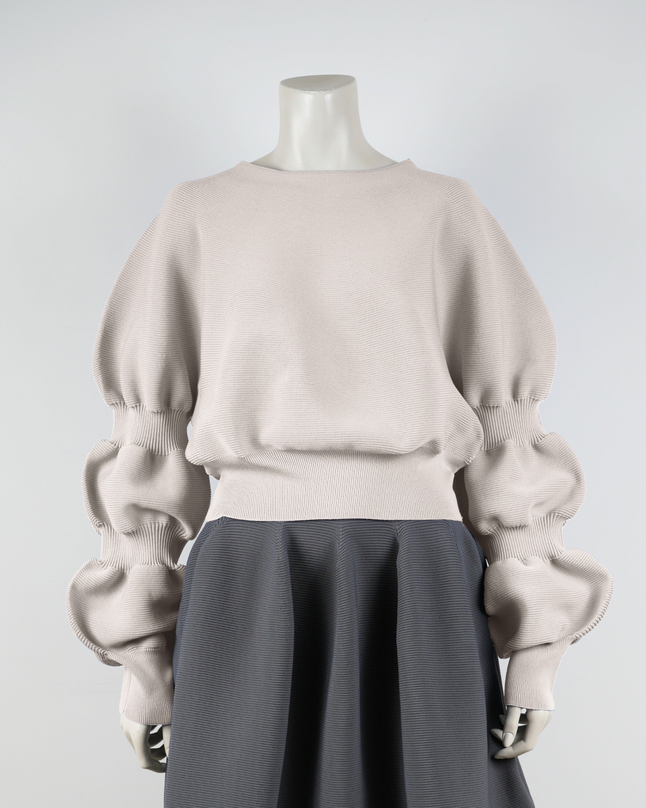 デザインスリーブプルオーバー