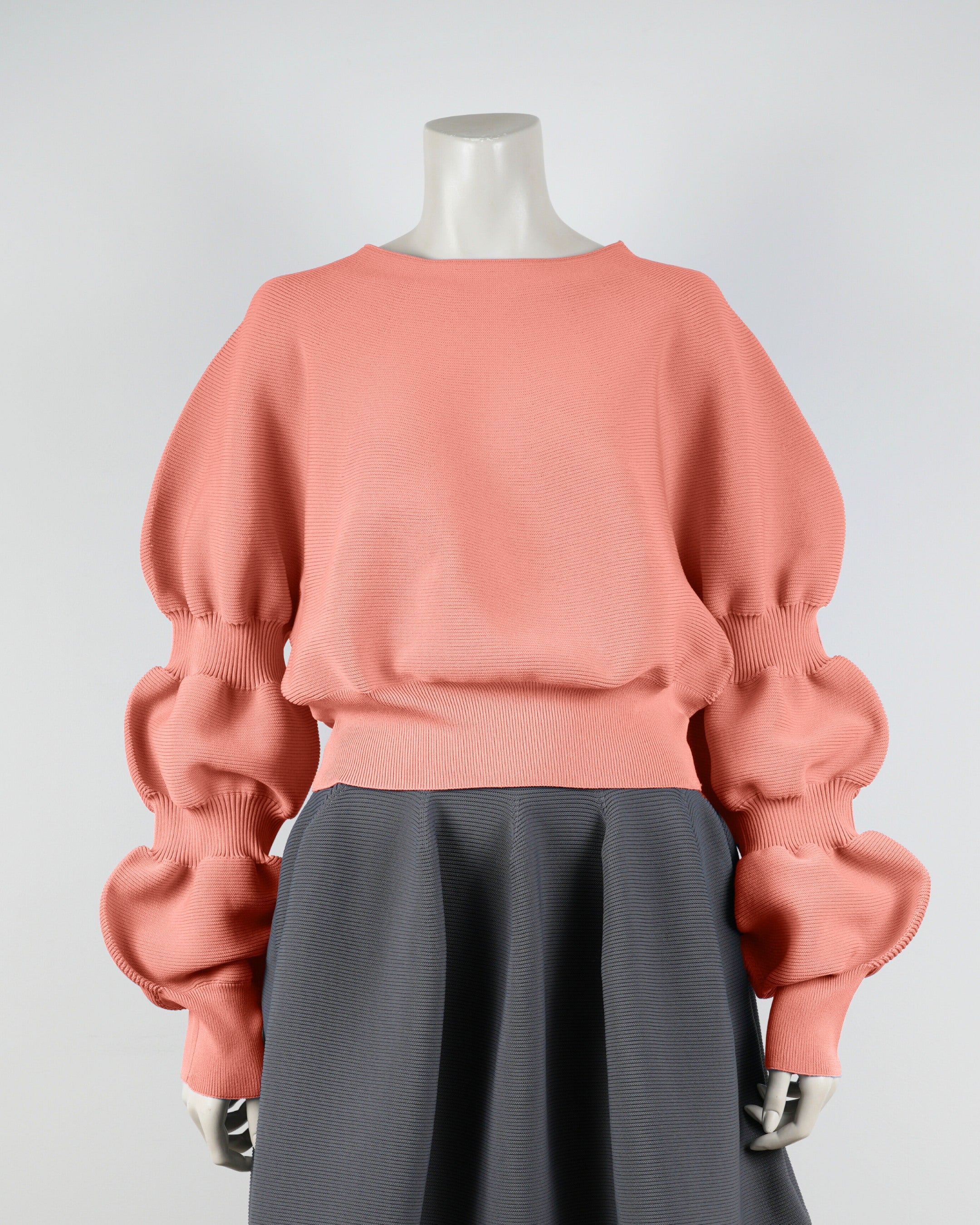 デザインスリーブプルオーバー