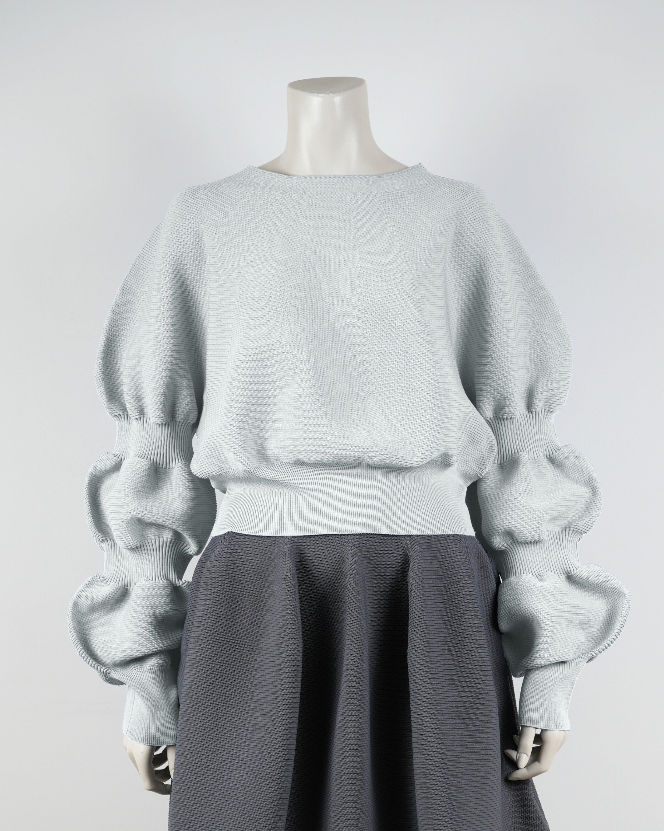 デザインスリーブプルオーバー